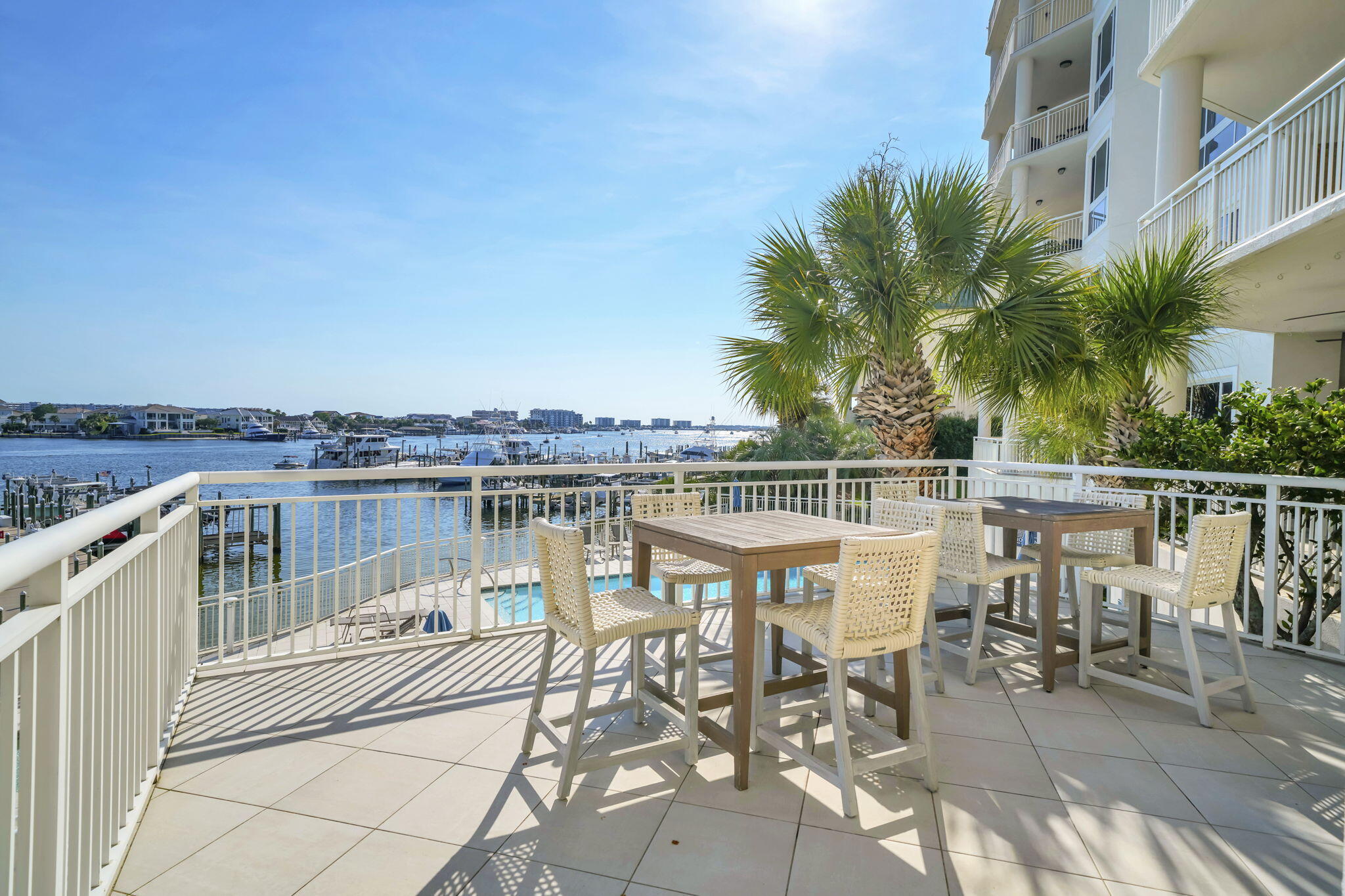 GRAND HARBOR - Residential