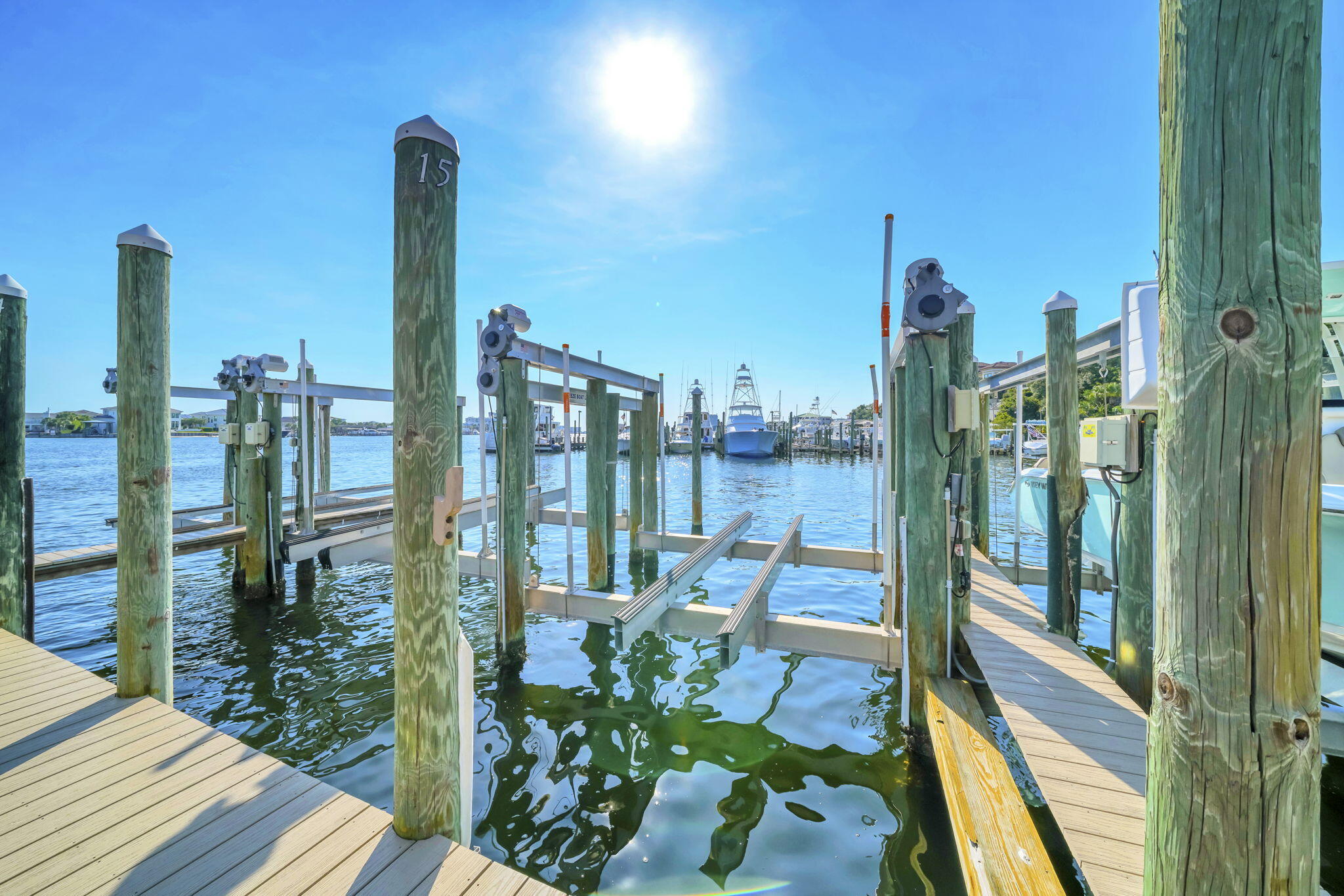 GRAND HARBOR - Residential