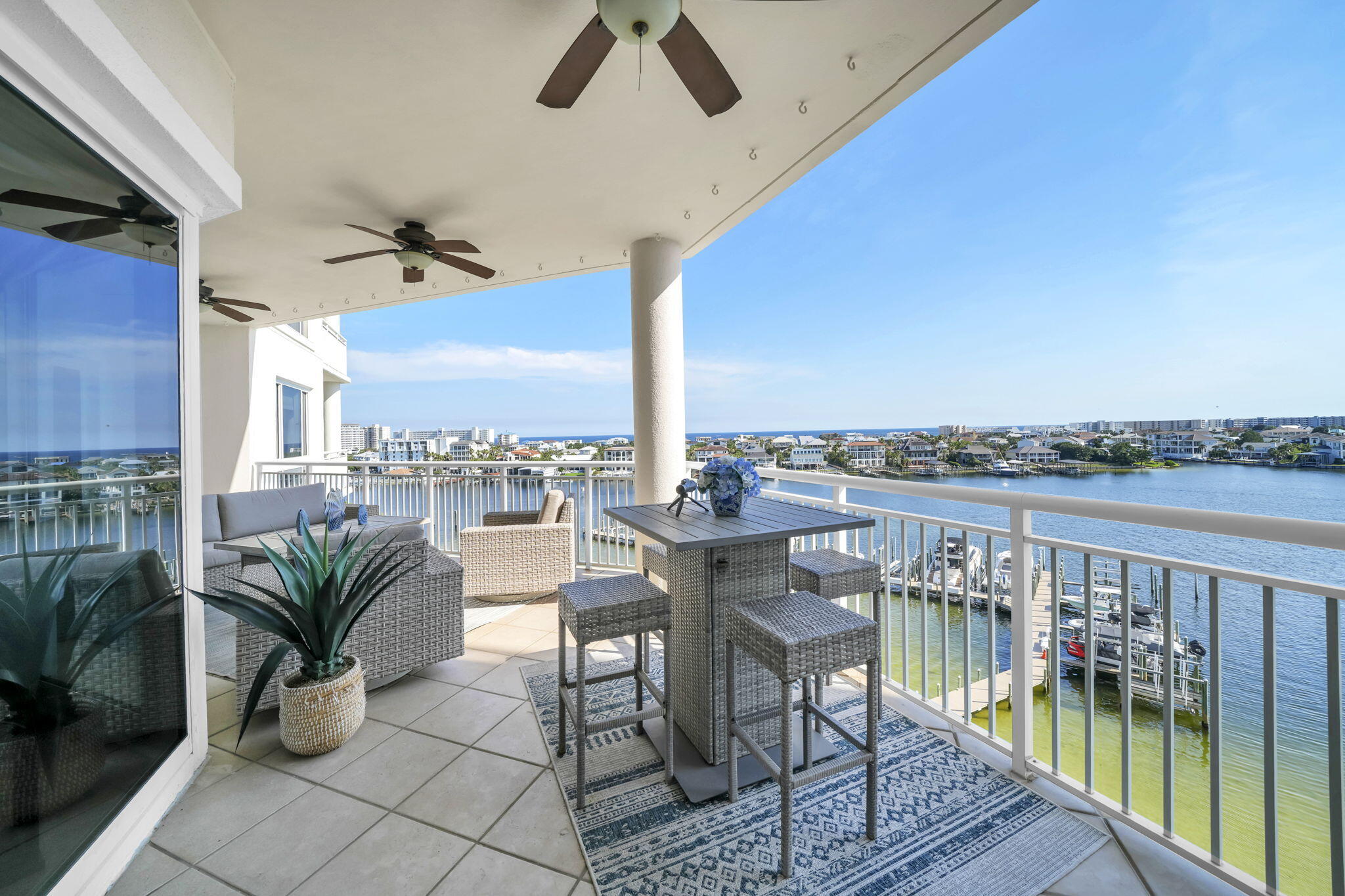 GRAND HARBOR - Residential