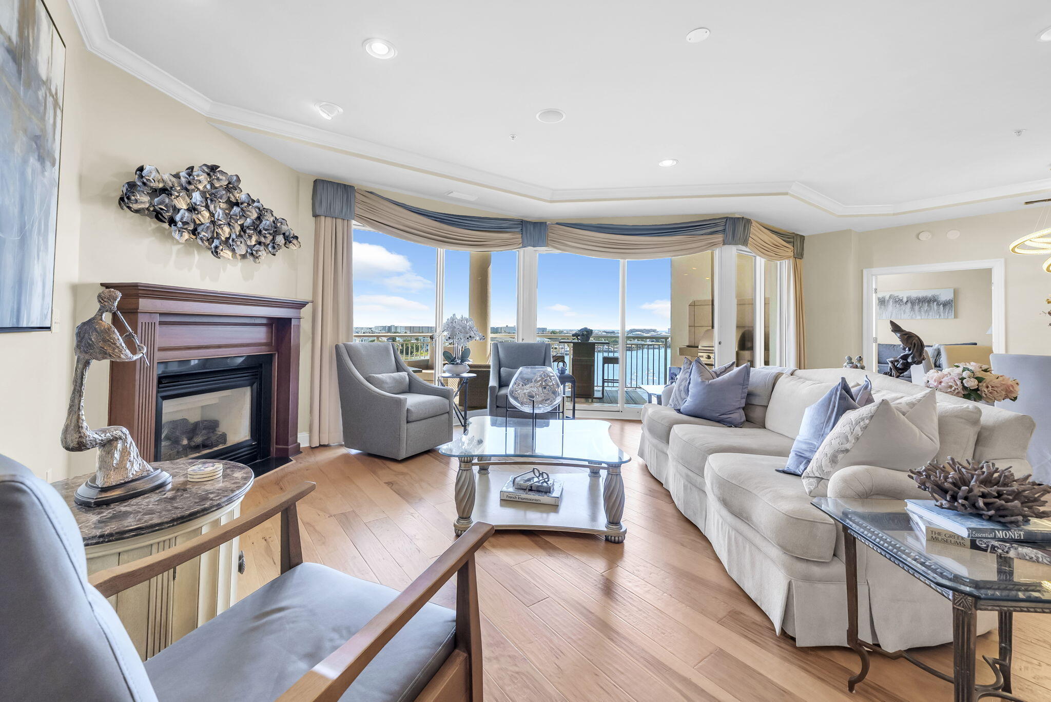 GRAND HARBOR - Residential