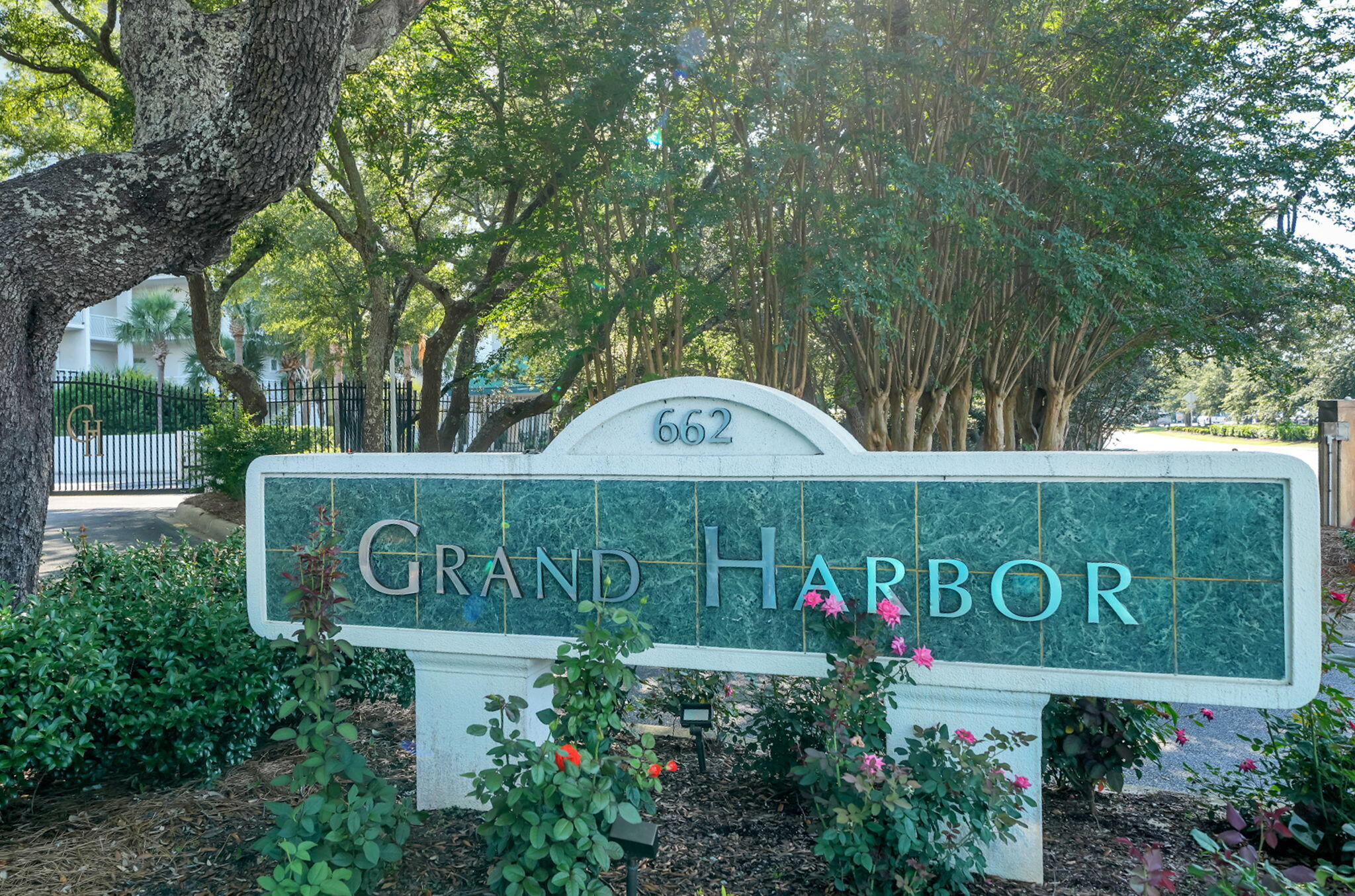 GRAND HARBOR - Residential