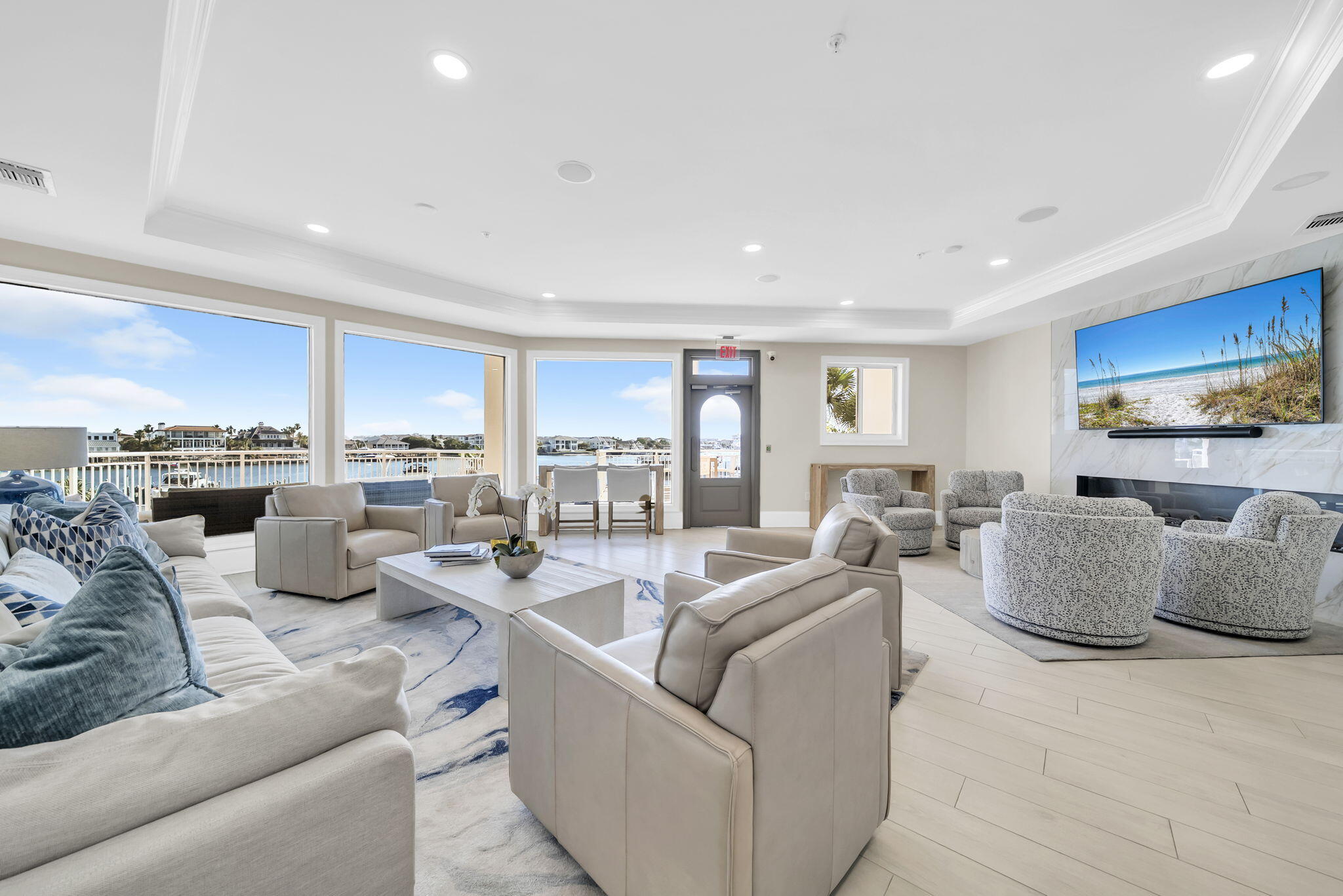GRAND HARBOR - Residential