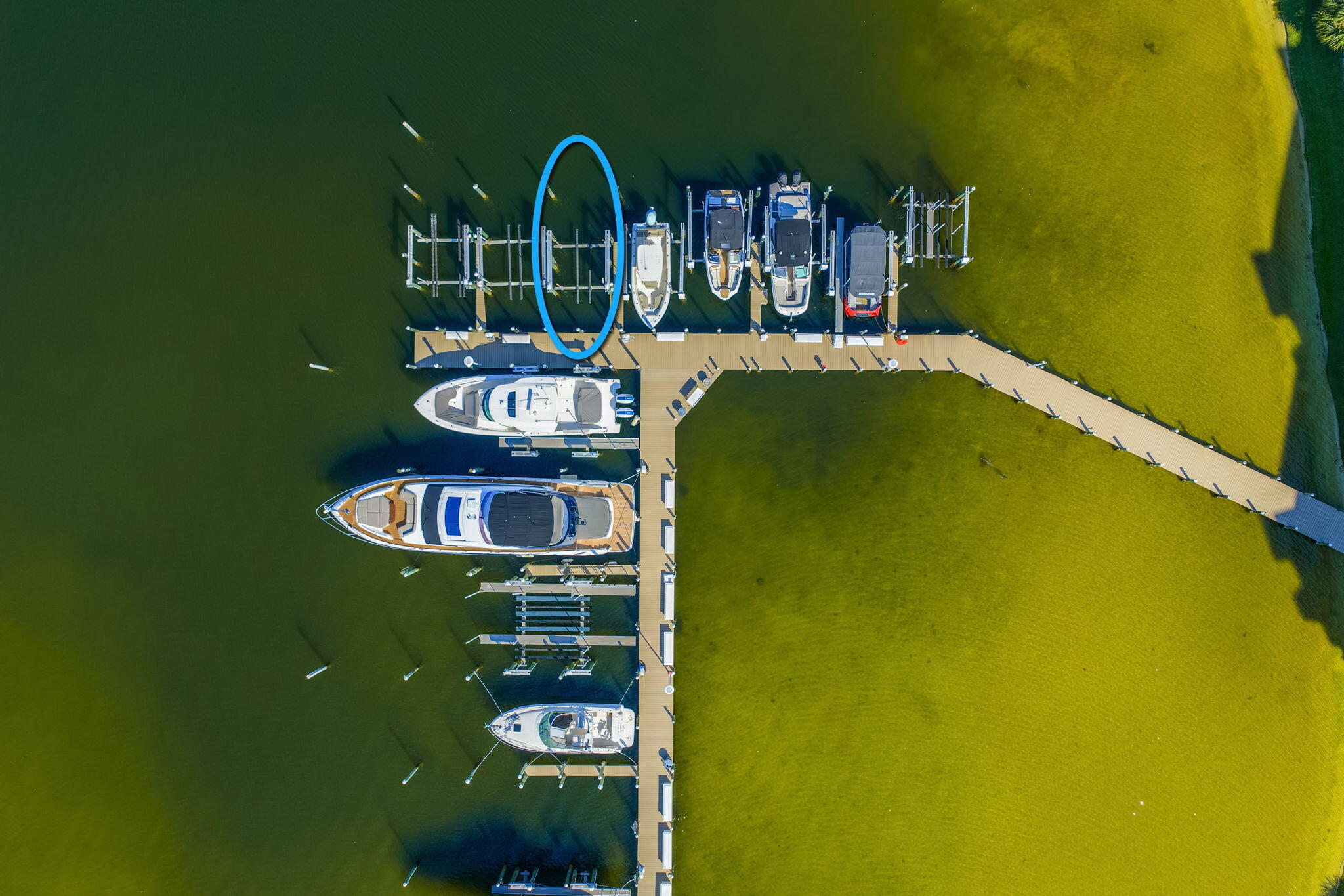 GRAND HARBOR - Residential
