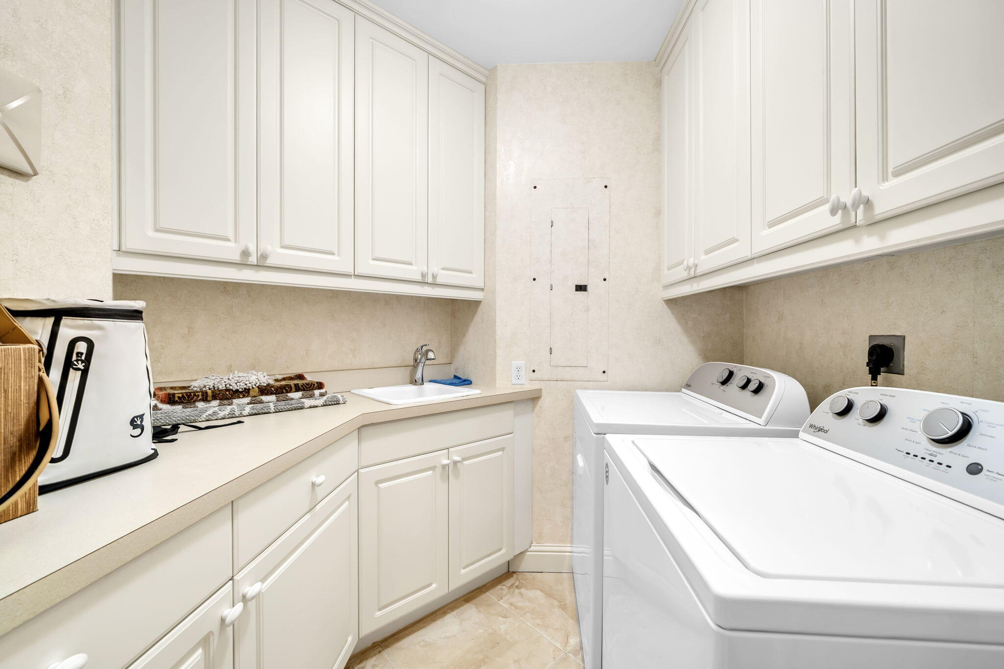 GRAND HARBOR - Residential