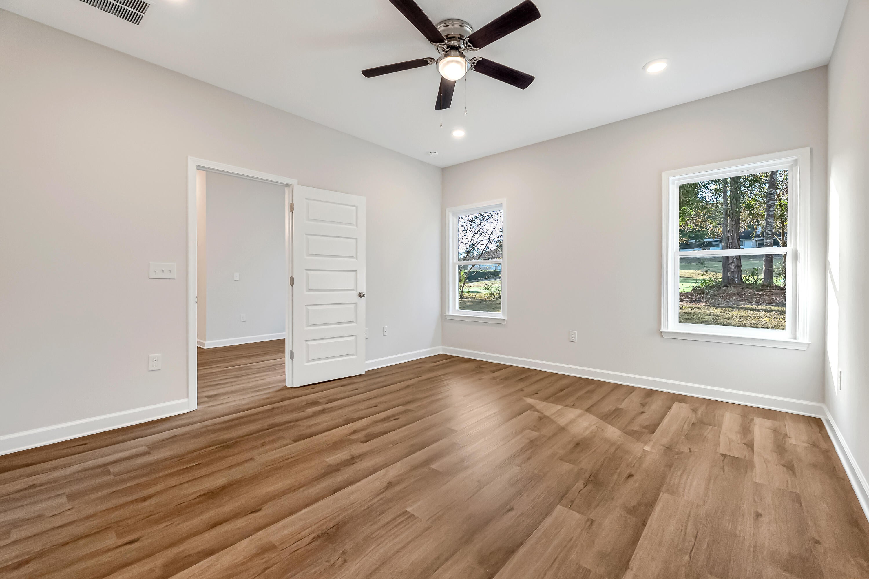 FOXWOOD ESTATES 1 - Residential