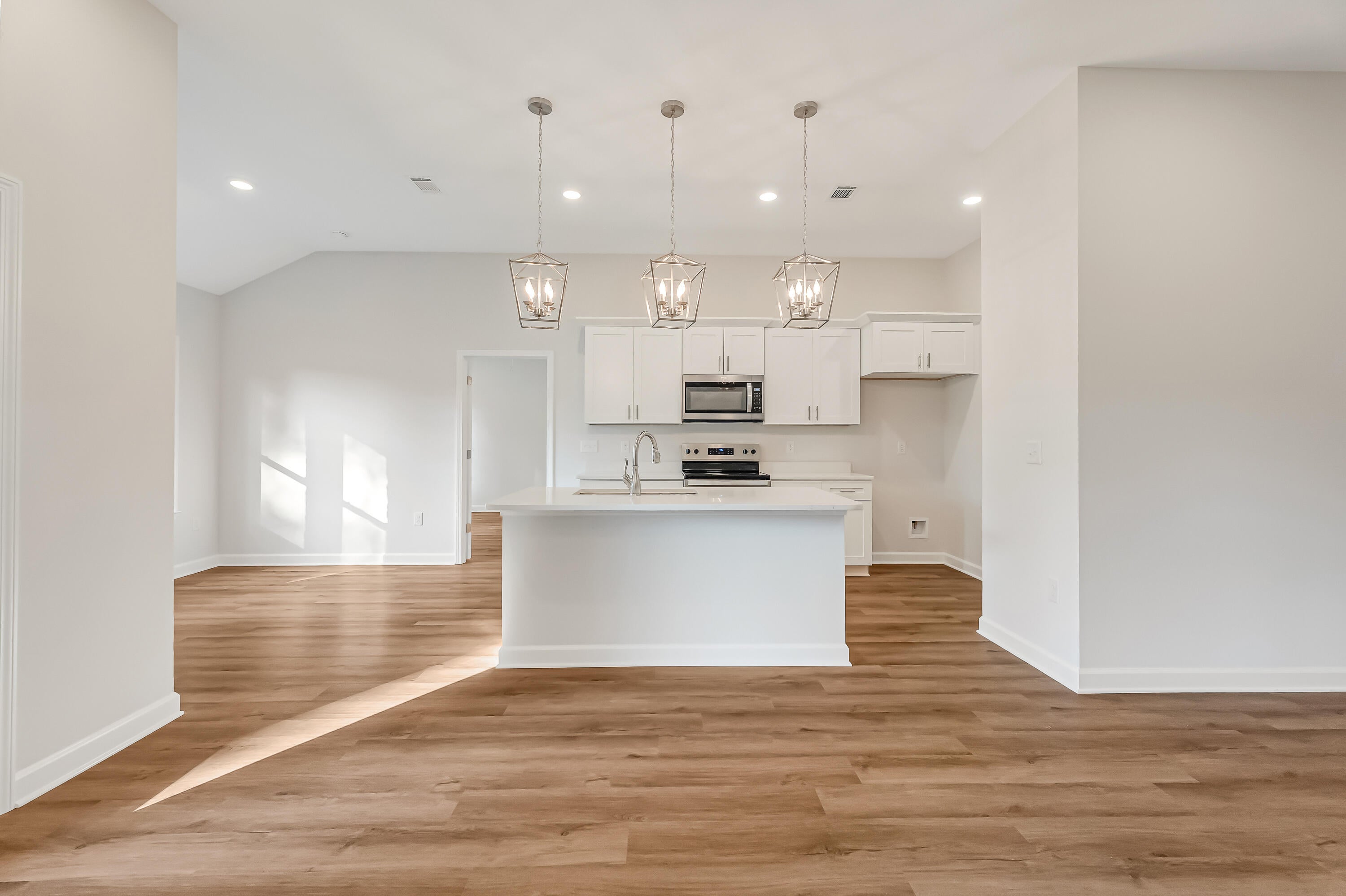 FOXWOOD ESTATES 1 - Residential