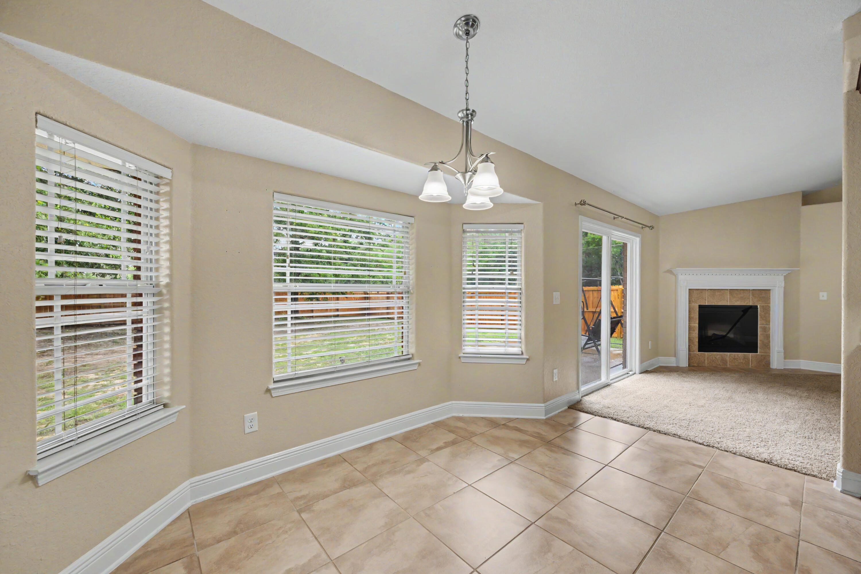 SILVERWOOD ESTATES - Residential