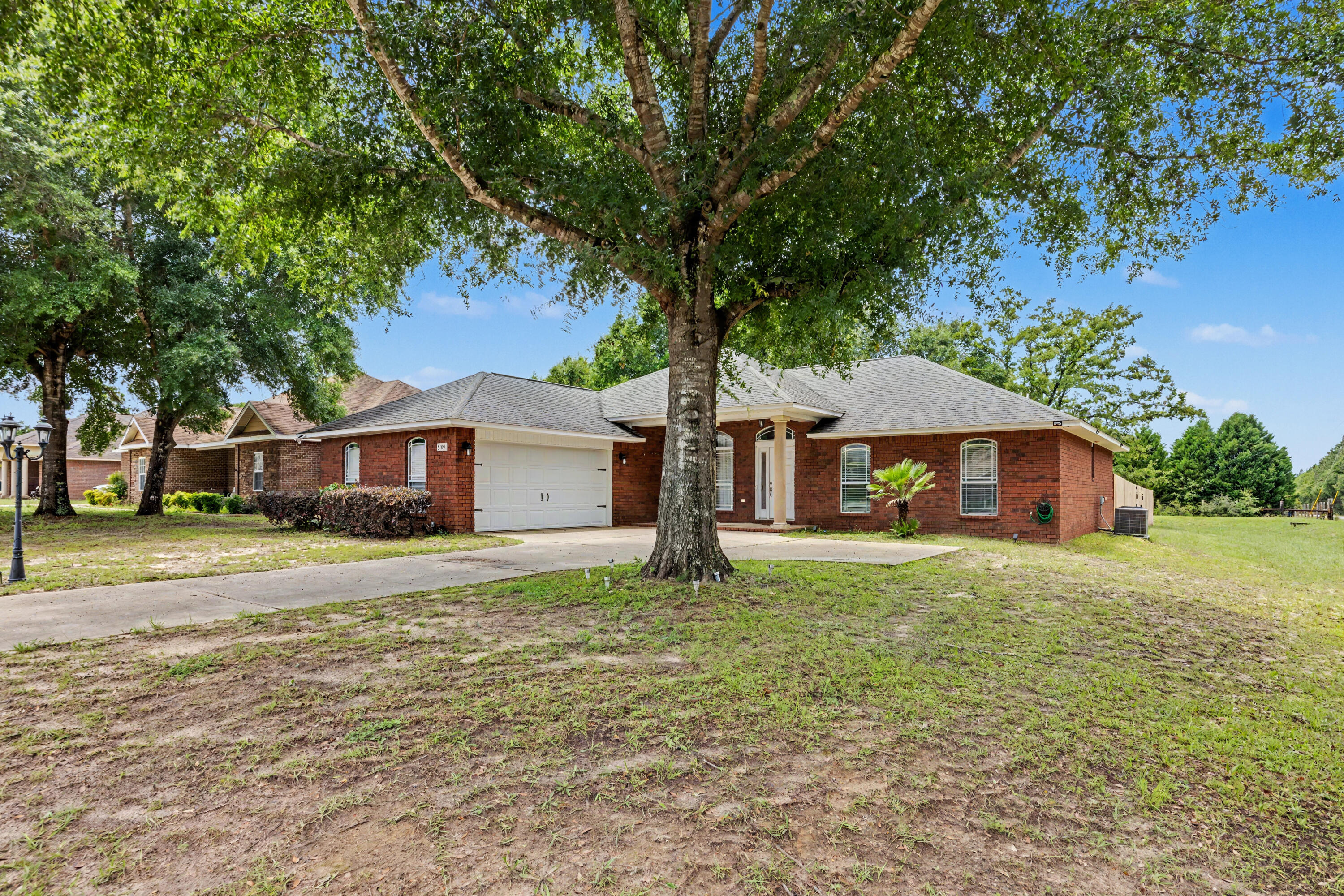 SILVERWOOD ESTATES - Residential