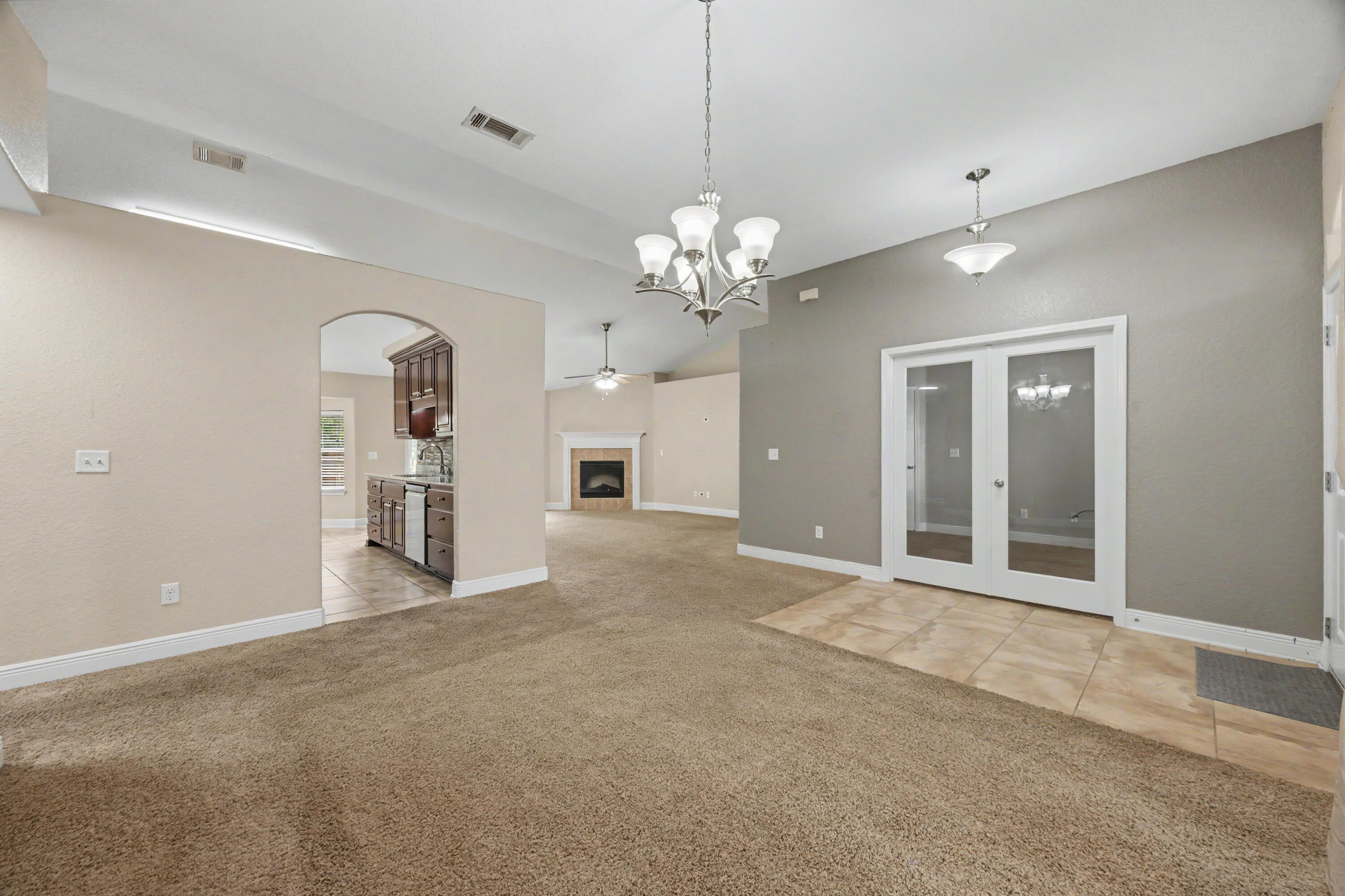 SILVERWOOD ESTATES - Residential