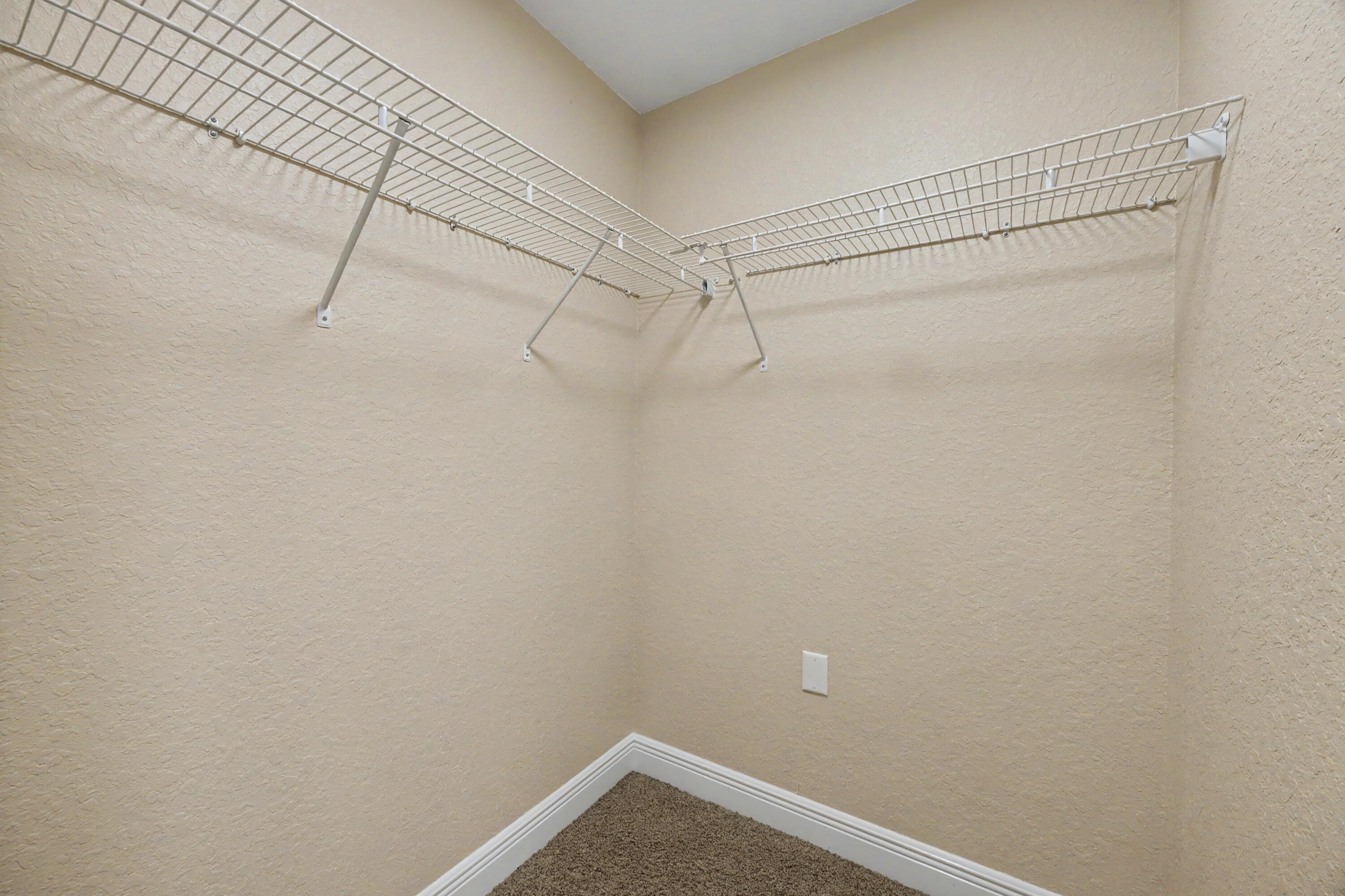 SILVERWOOD ESTATES - Residential