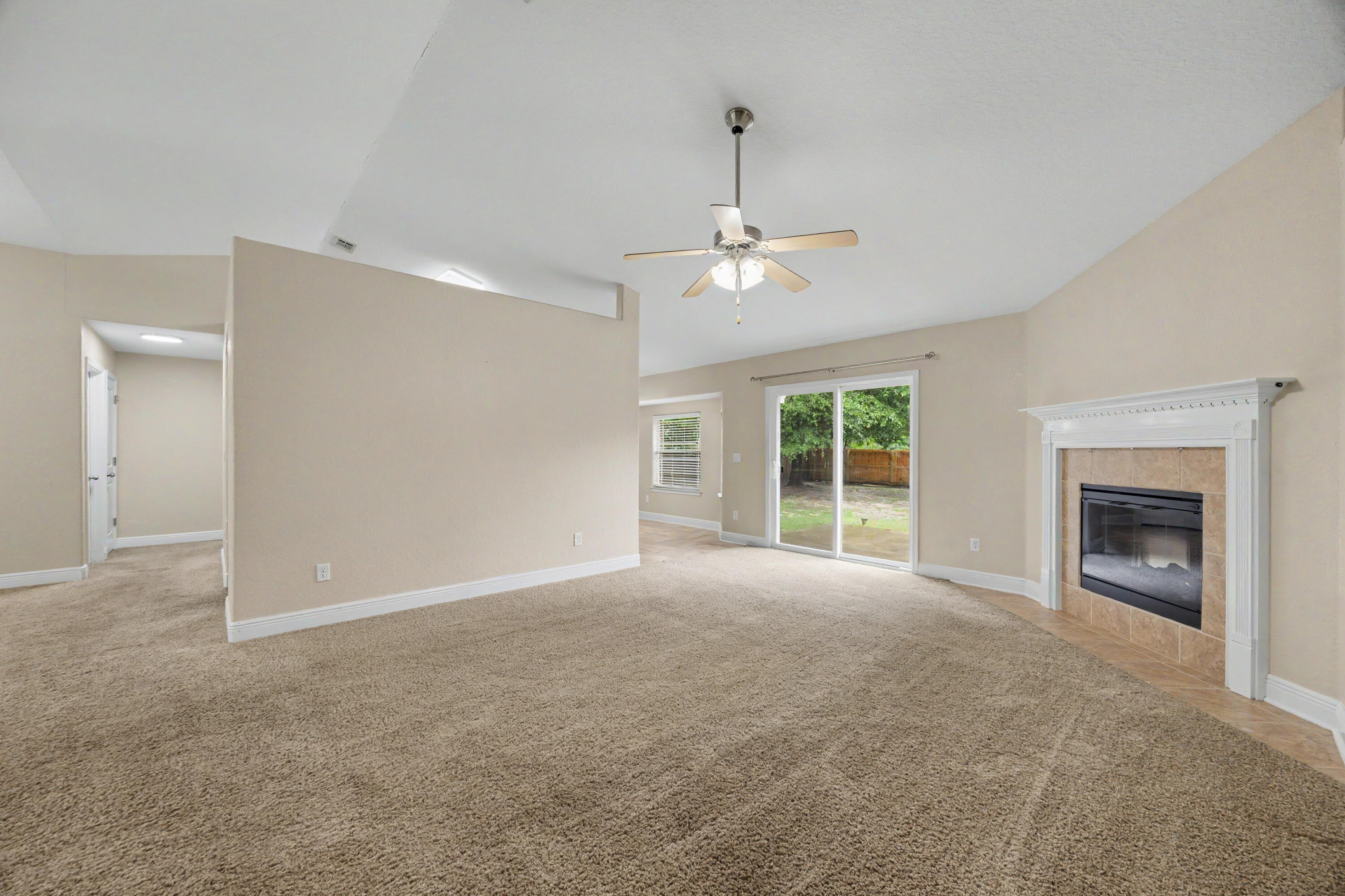 SILVERWOOD ESTATES - Residential