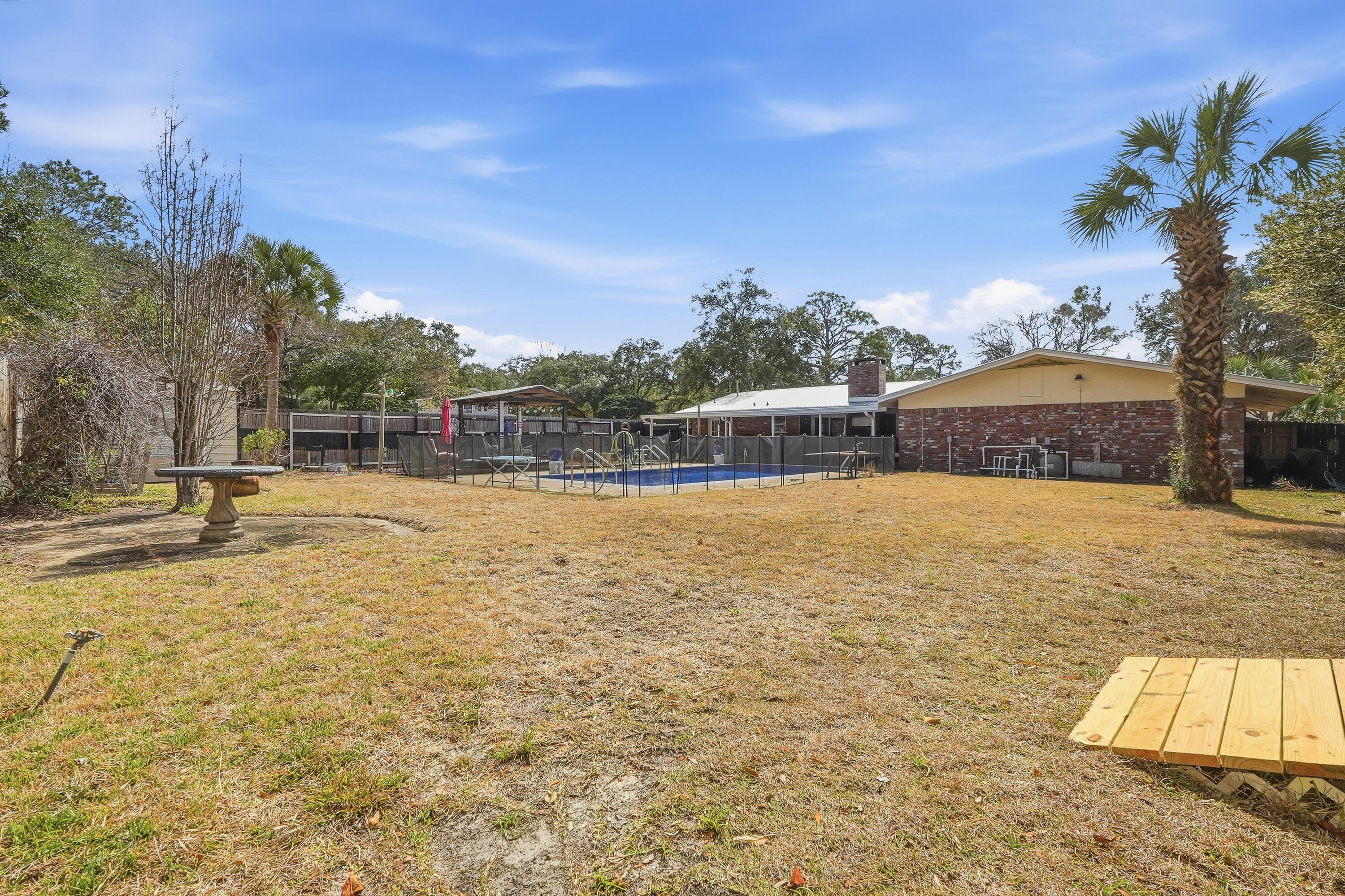 POQUITO BAYOU - Residential