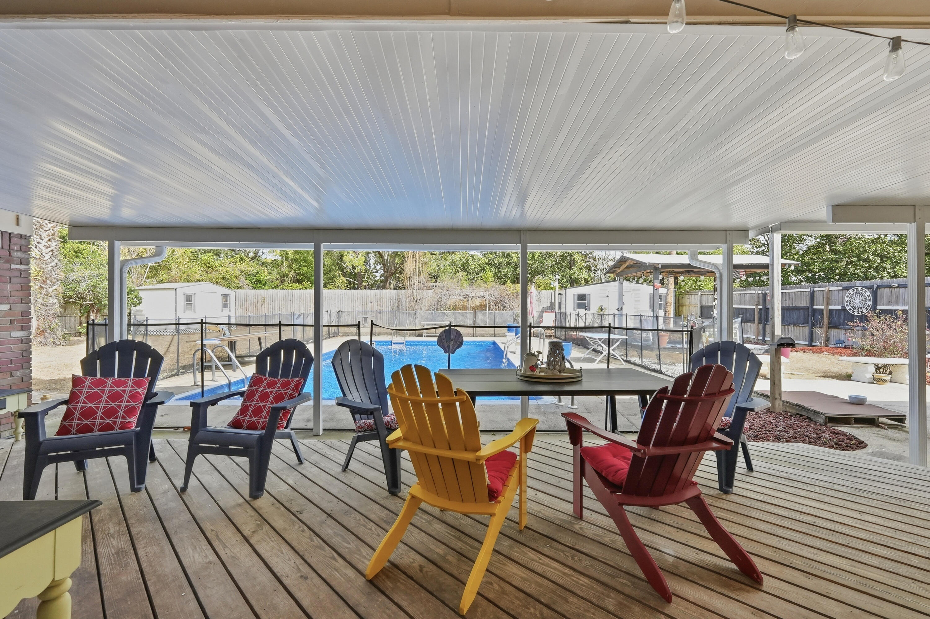 POQUITO BAYOU - Residential