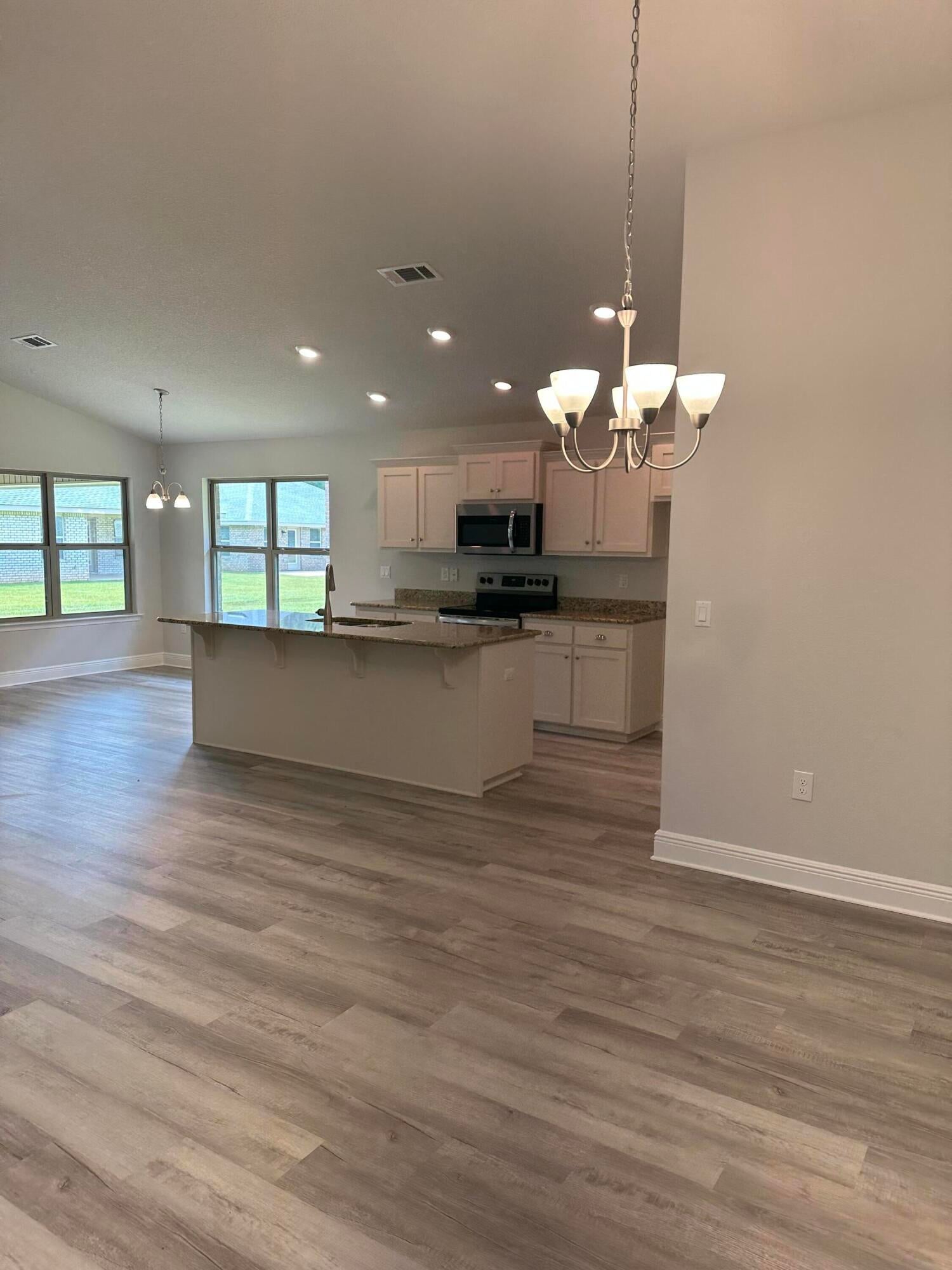HIDDEN PINES PH 1 - Residential