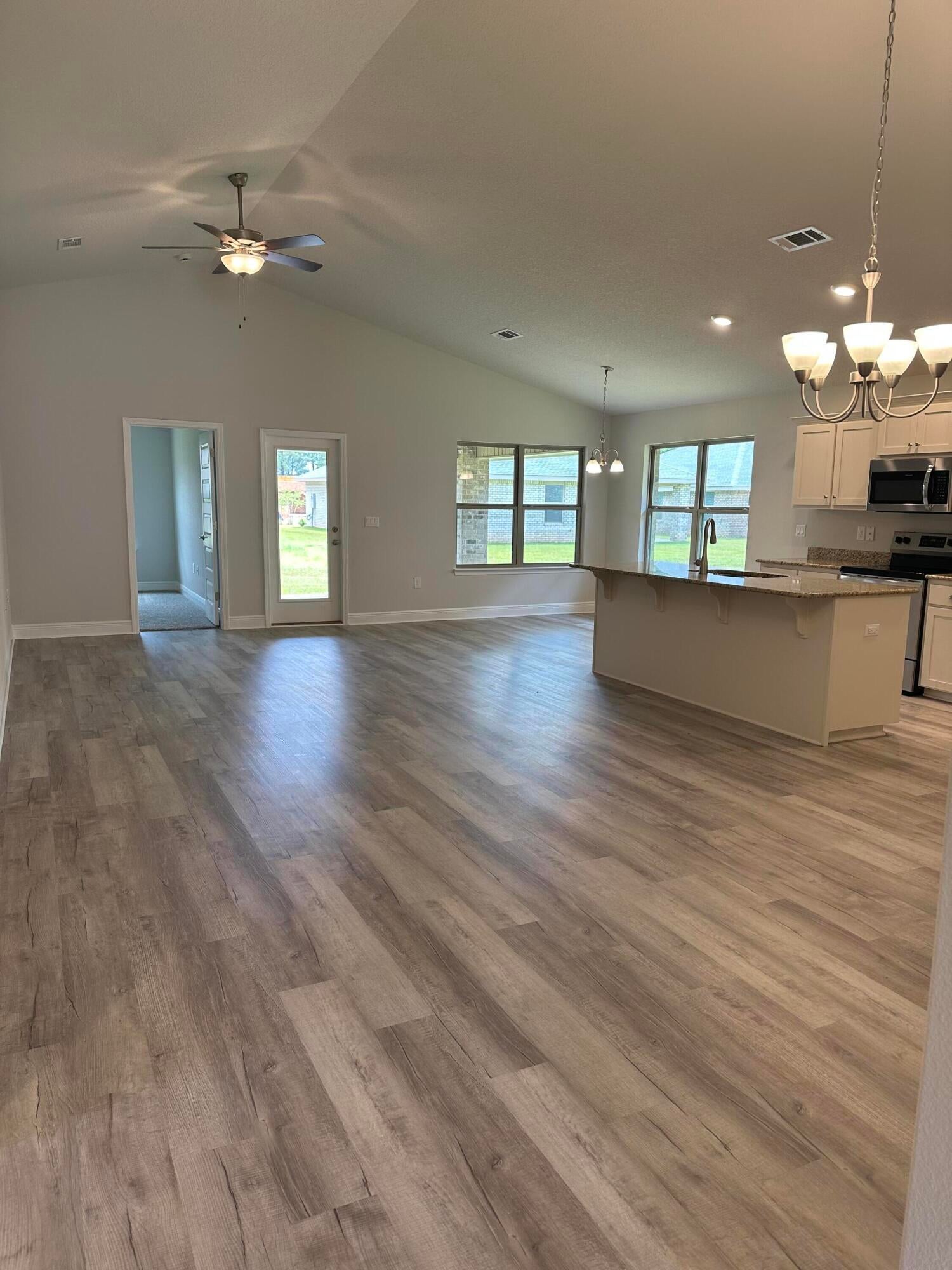 HIDDEN PINES PH 1 - Residential