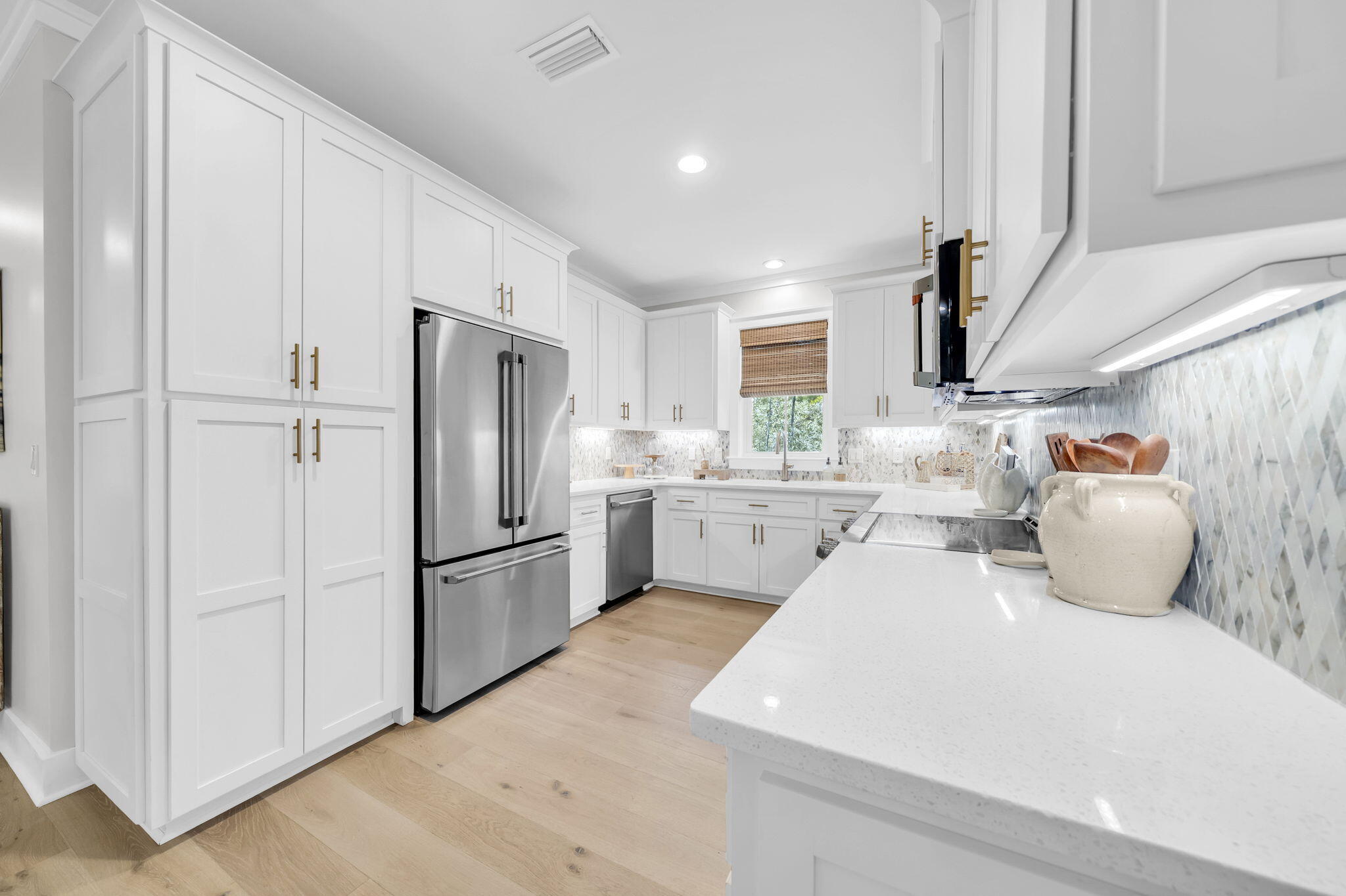 GRAYTON BAYOU - Residential