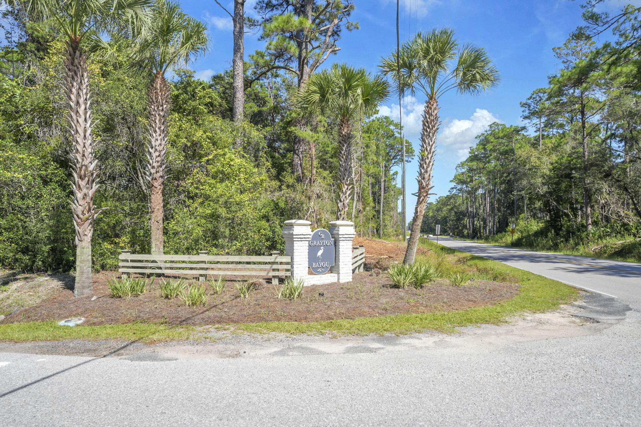 GRAYTON BAYOU - Residential