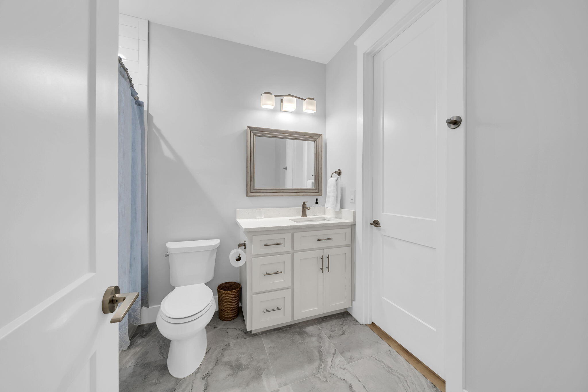 GRAYTON BAYOU - Residential