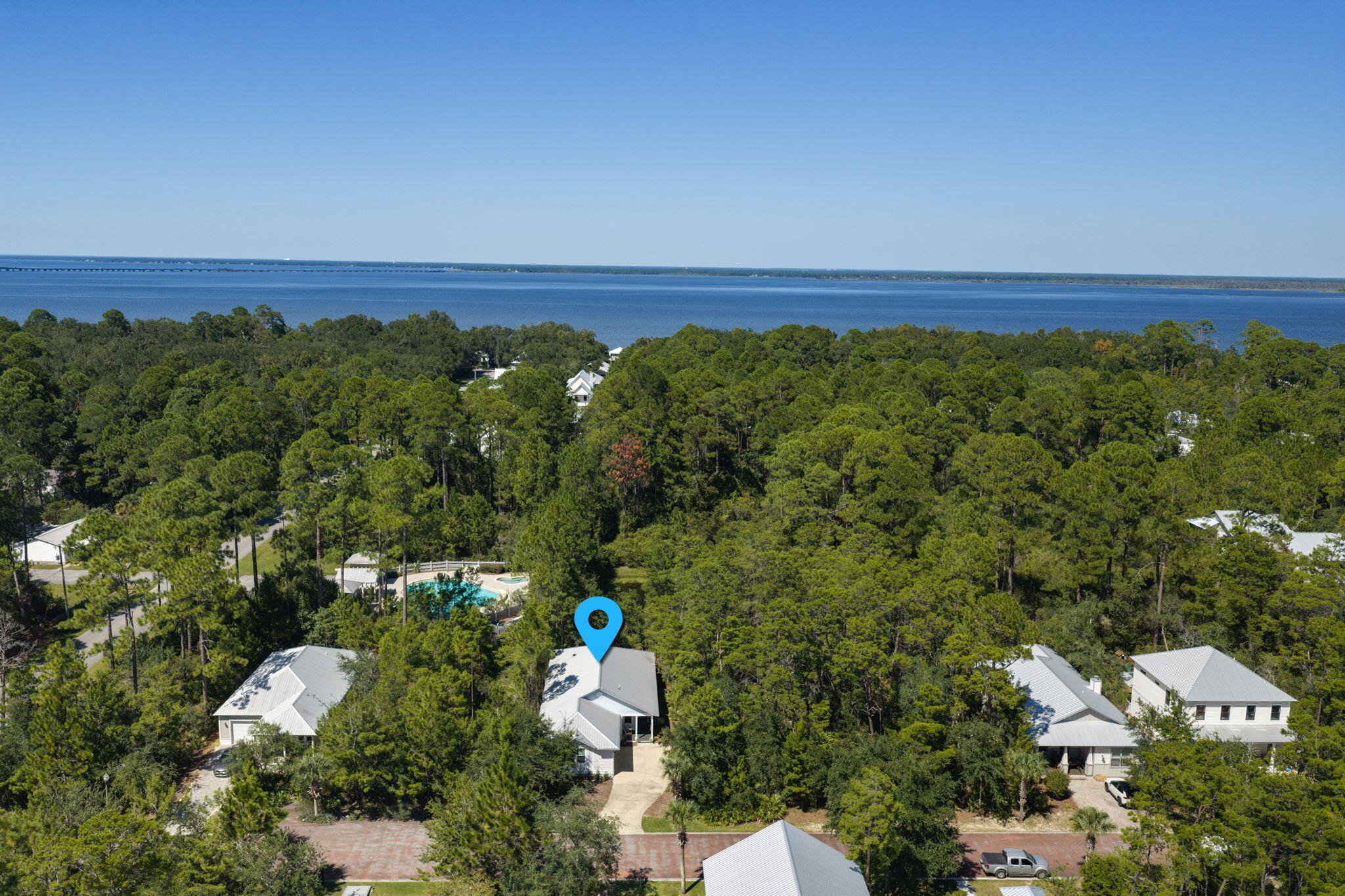 GRAYTON BAYOU - Residential