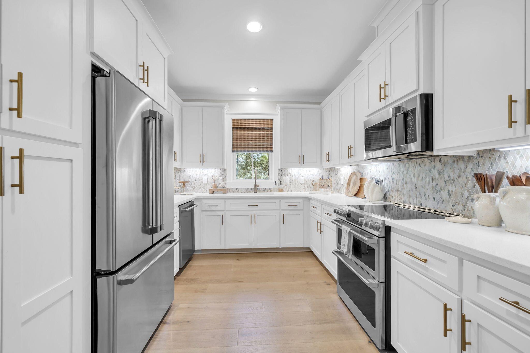 GRAYTON BAYOU - Residential