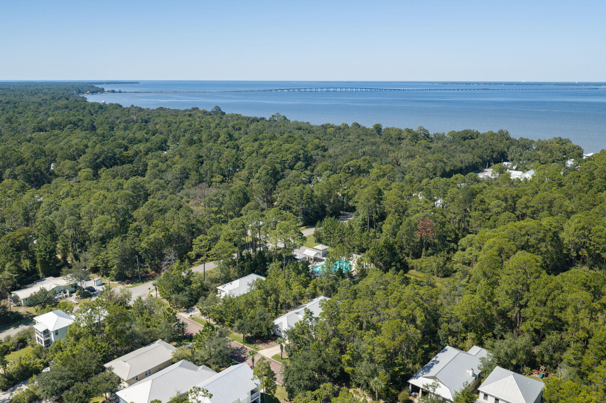 GRAYTON BAYOU - Residential