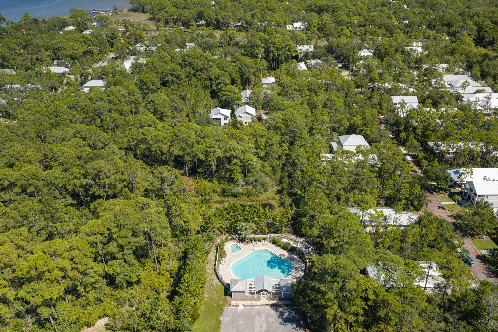 GRAYTON BAYOU - Residential