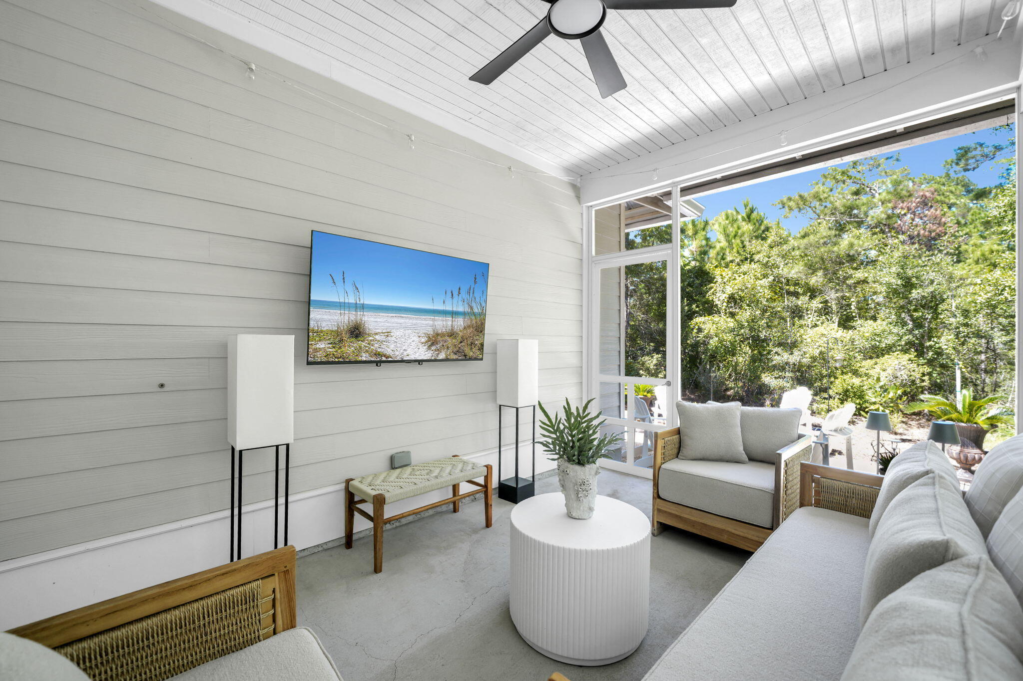 GRAYTON BAYOU - Residential