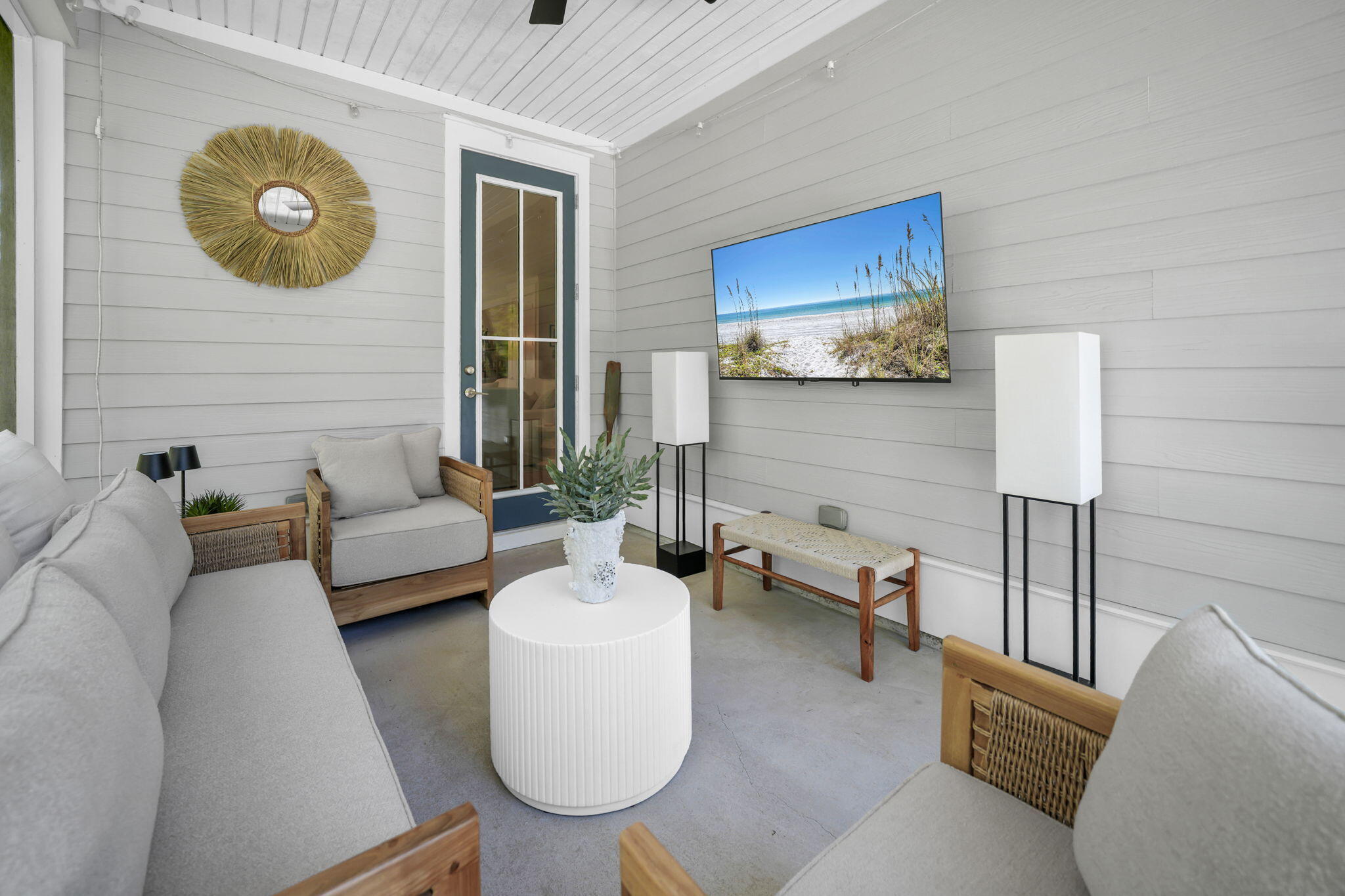 GRAYTON BAYOU - Residential
