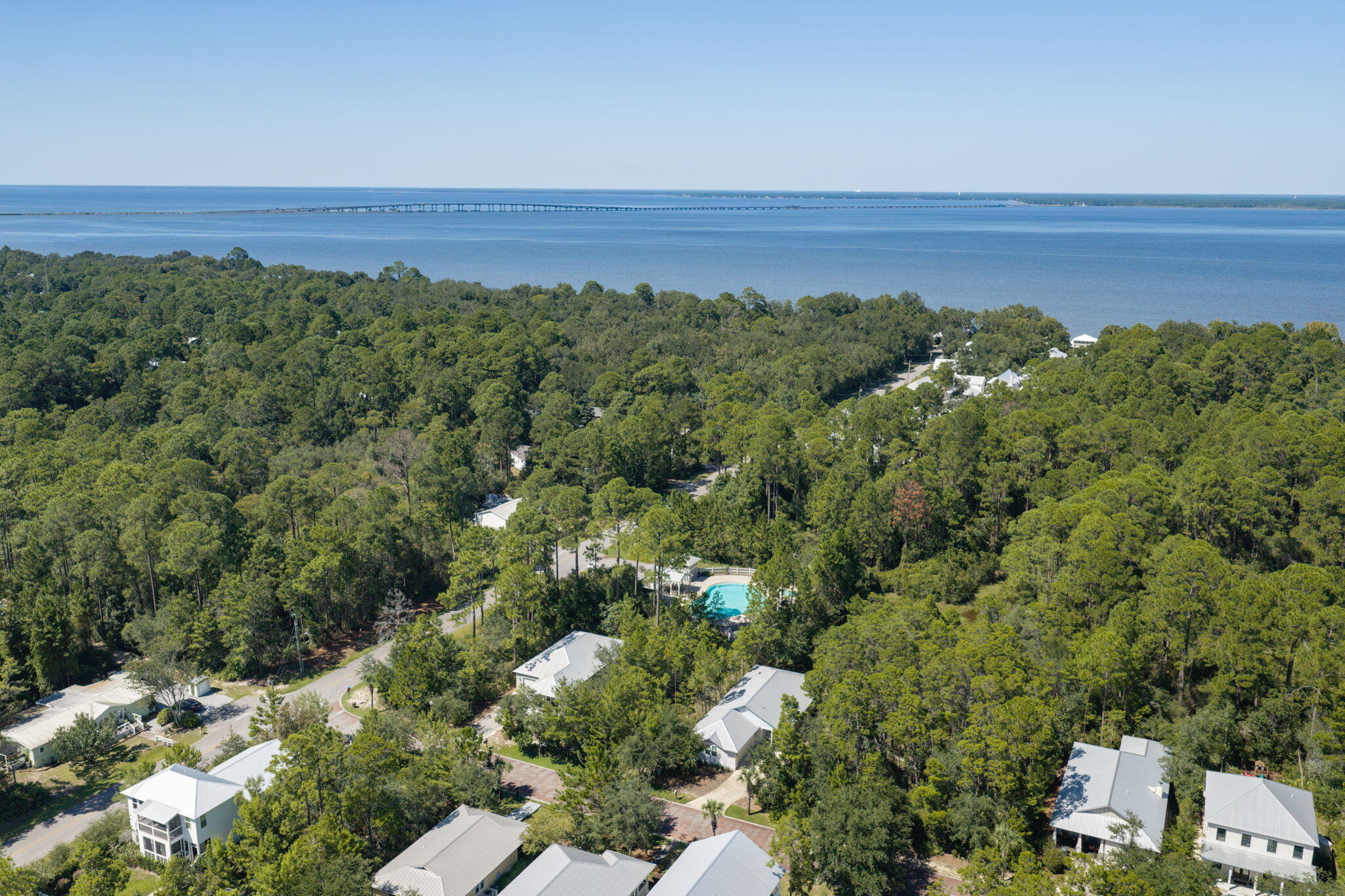 GRAYTON BAYOU - Residential