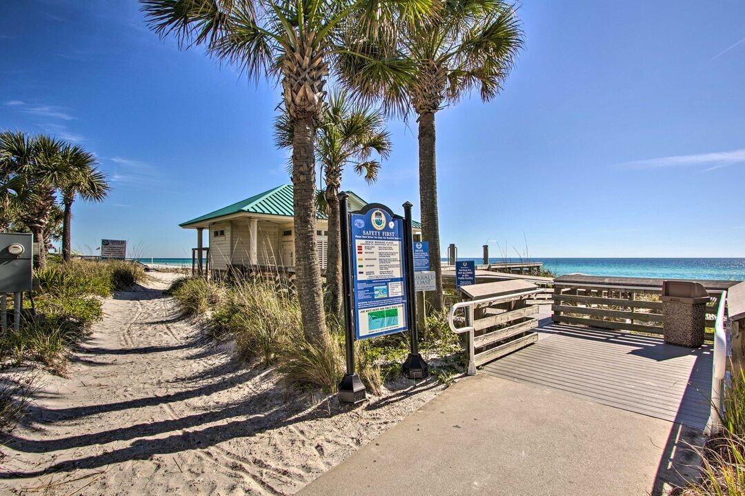 THE PALMS OF DESTIN - Residential