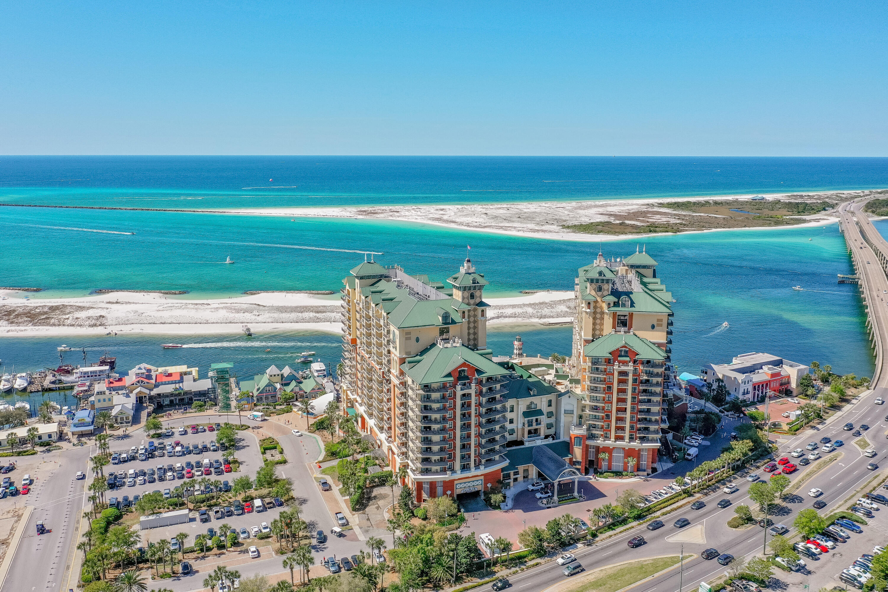 EMERALD GRANDE - Residential