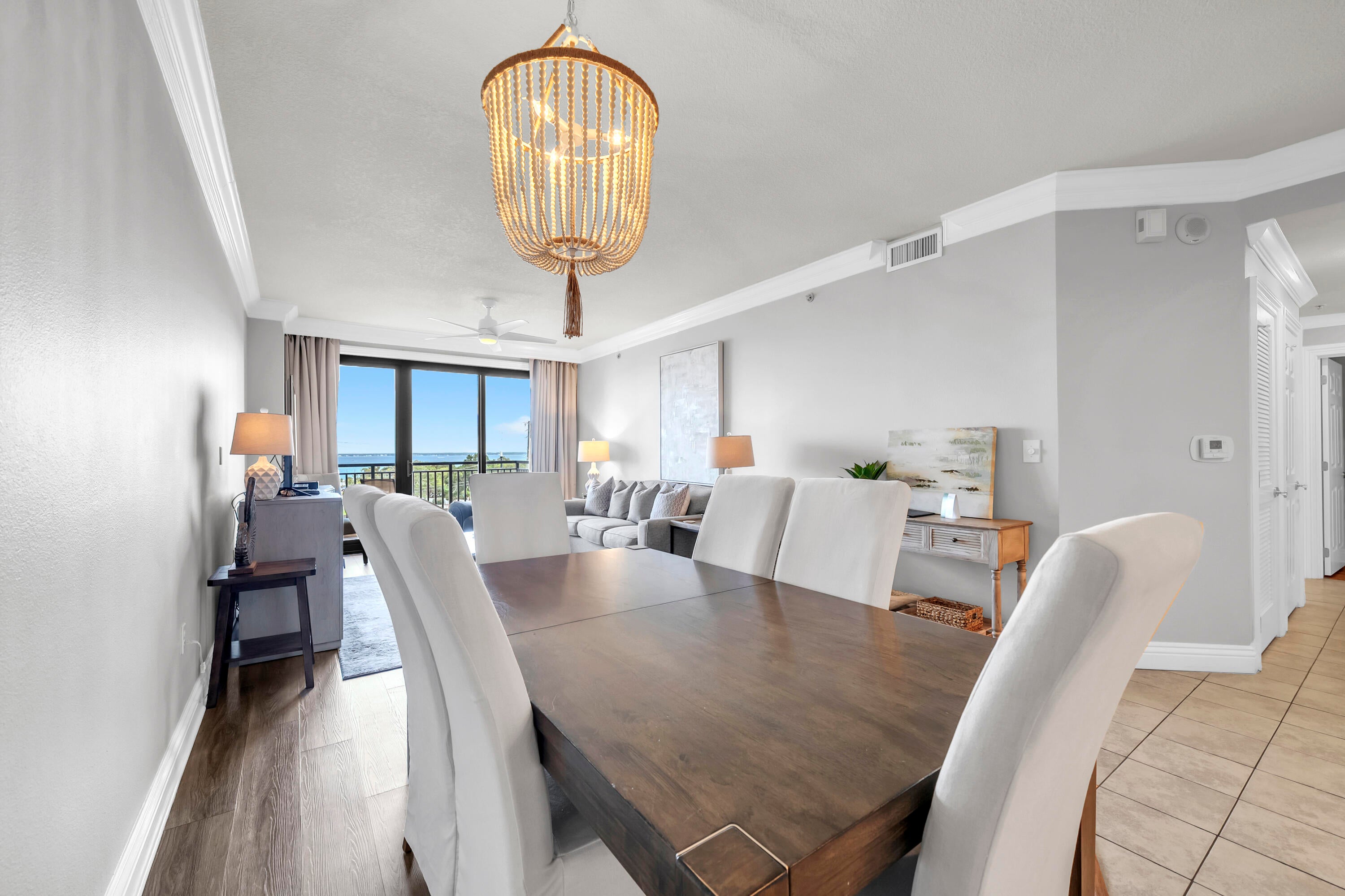 EMERALD GRANDE - Residential