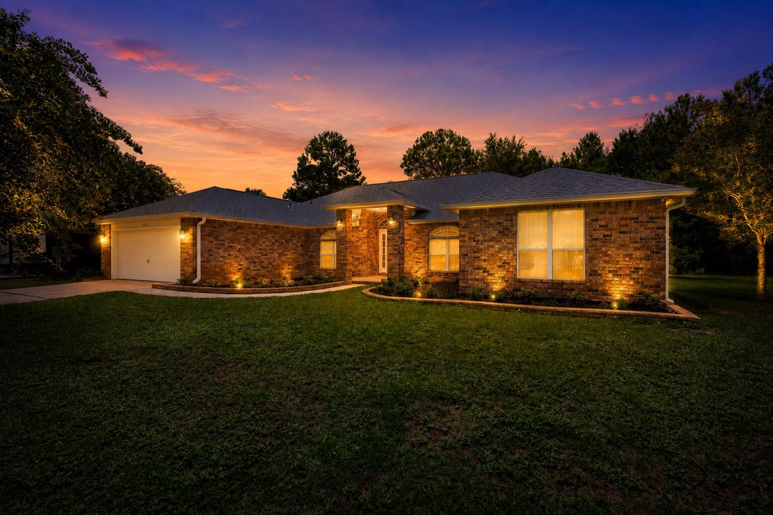 Immaculate All-Brick Home in Navarre - Spacious, Stylish & Move-In Ready!
Beautifully maintained 4-bedroom, 2-bath home with 2,778 sq ft of living space and an exceptional price per square foot! Built in 2003 with a new roof (Dec 2024), this home features luxury vinyl flooring throughout and a split floor plan offering both privacy and togetherness.

The open-concept kitchen, living, and dining areas create a welcoming space for daily living and entertaining. The oversized primary suite includes a generous walk-in closet and ensuite bath with double vanities, separate shower, and soaking tub.

Set on a quiet cul-de-sac, the large backyard provides plenty of room to relax, garden, or play. Just 5 minutes from Navarre Beach and conveniently located between Ft. Walton Beach/Destin and
