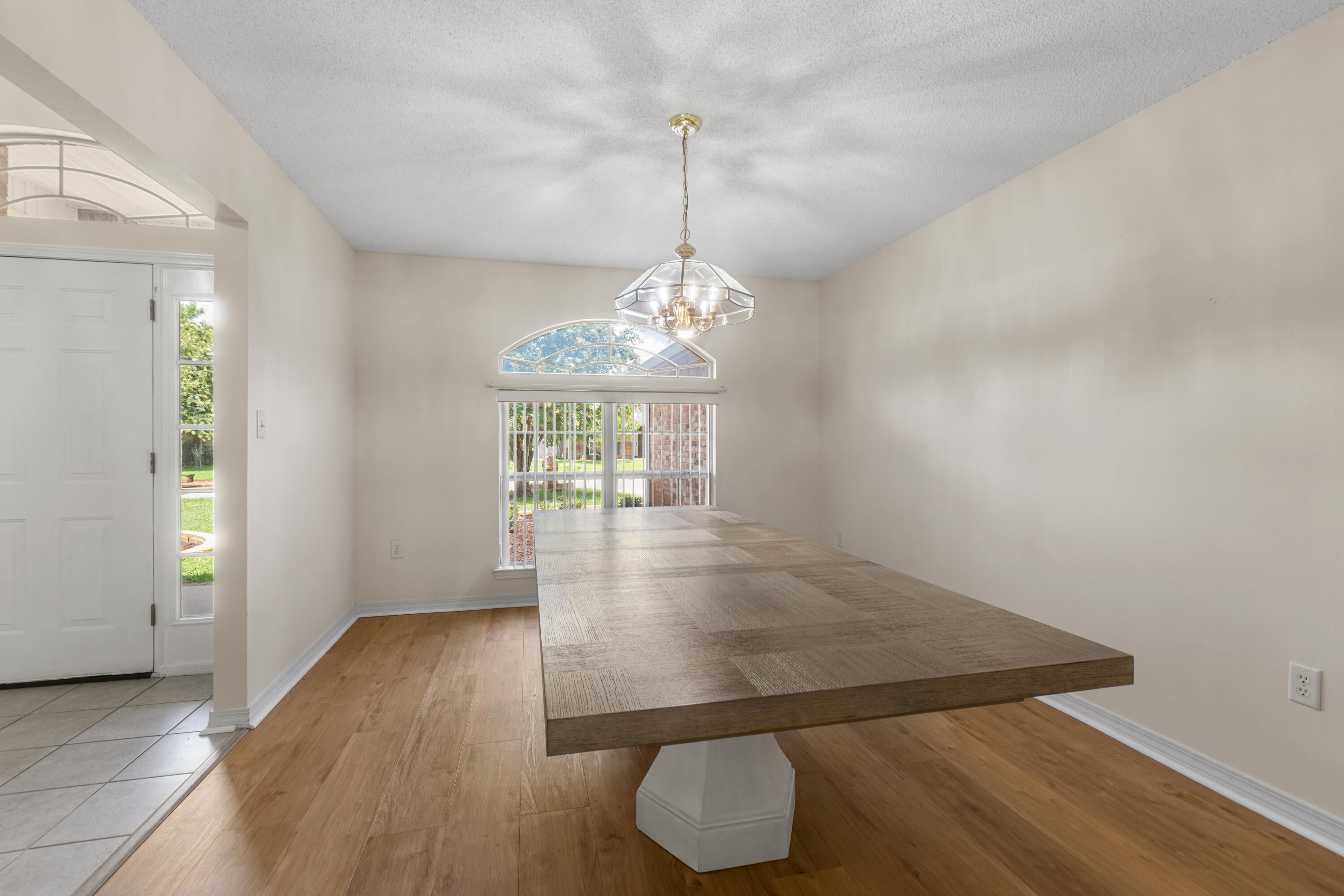 ASHBERRY WOODS - Residential