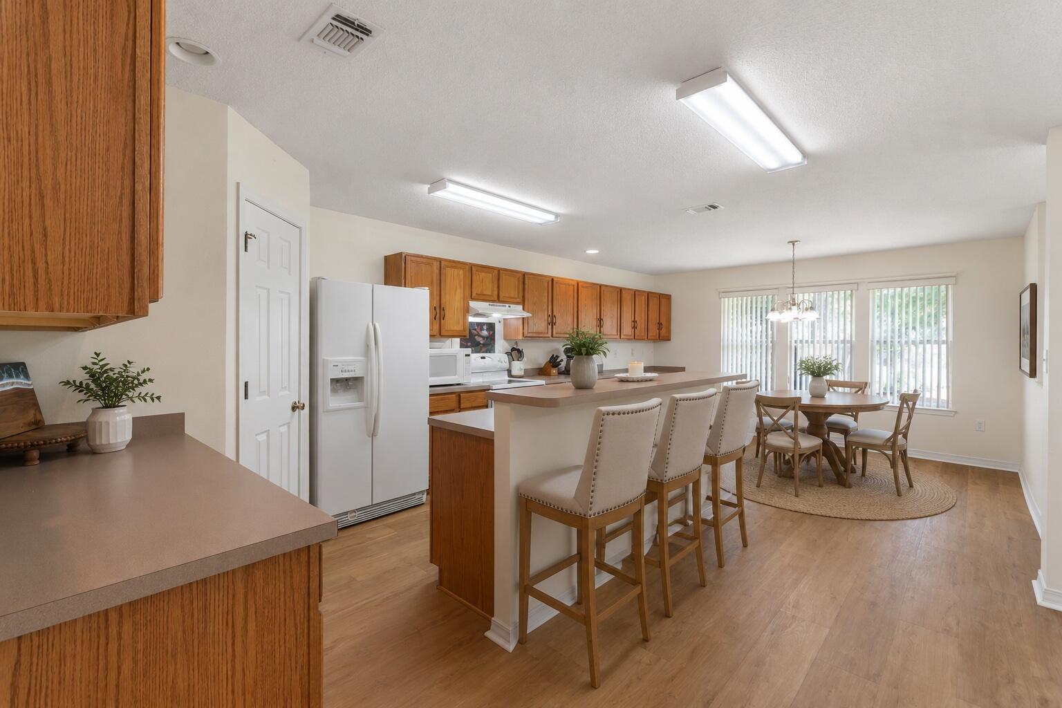 ASHBERRY WOODS - Residential