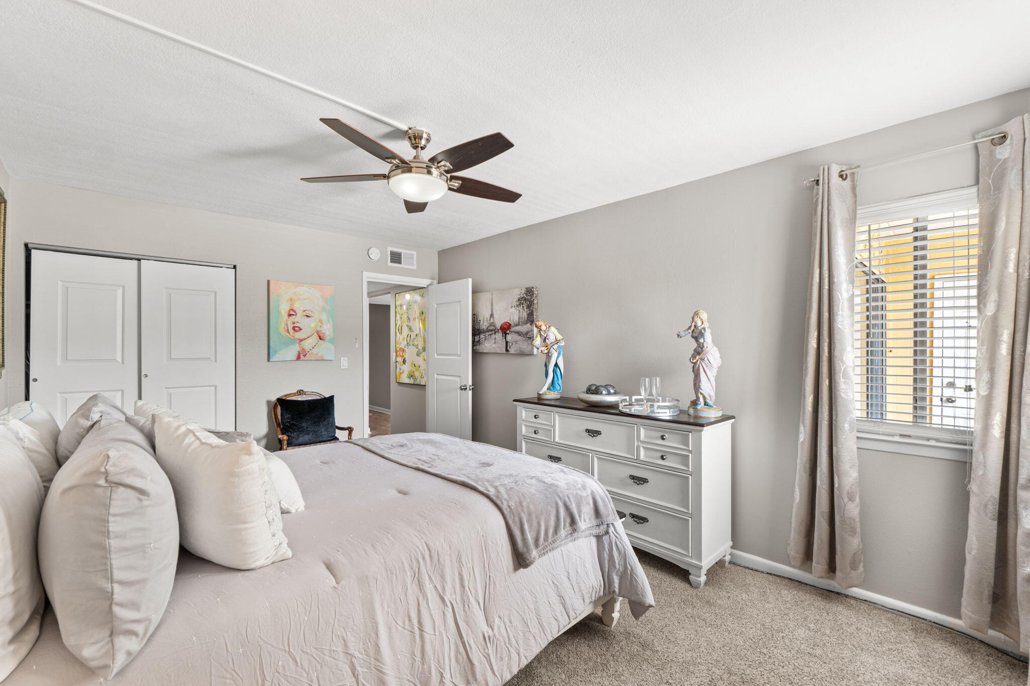 CEDARS CONDO - Residential