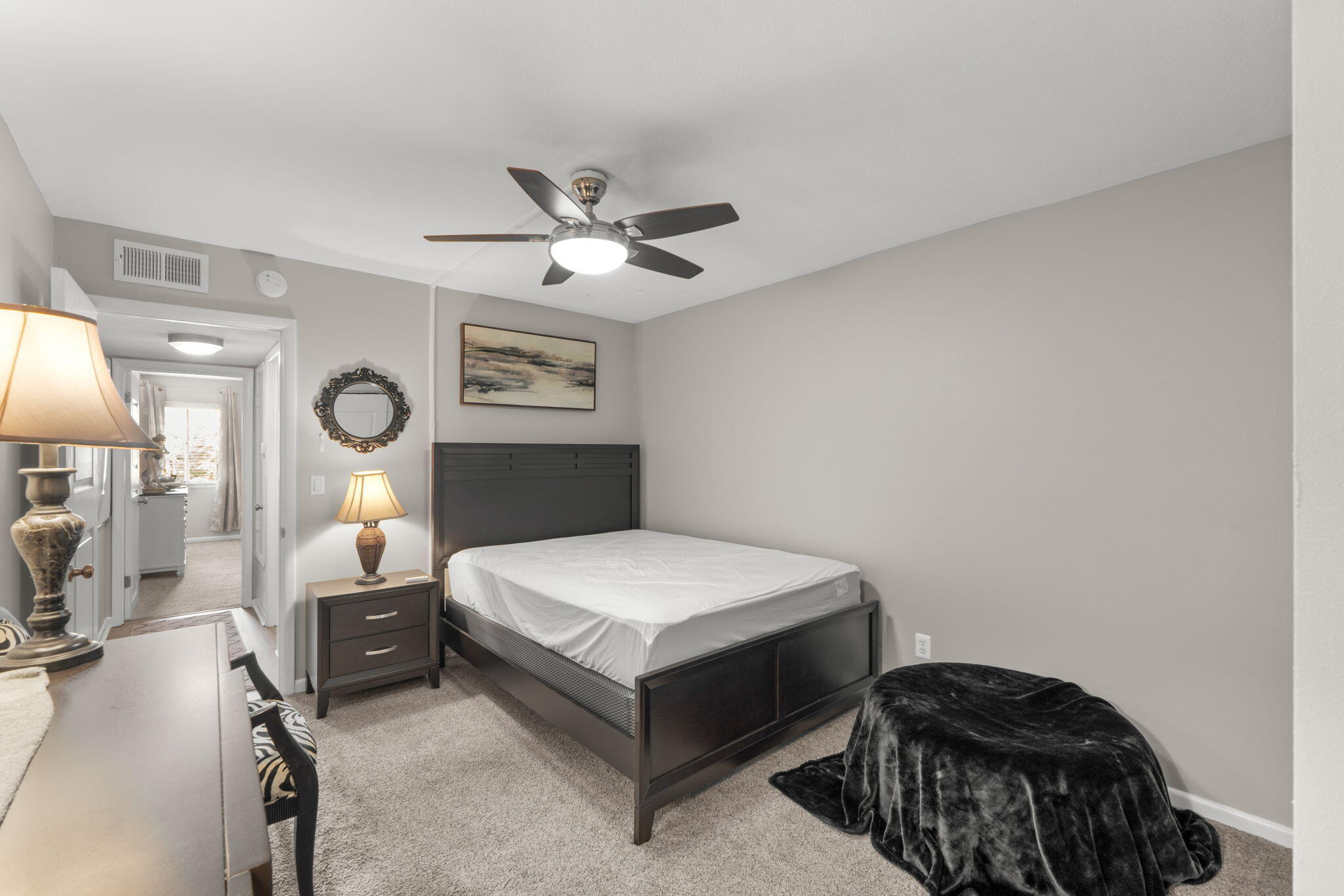 CEDARS CONDO - Residential