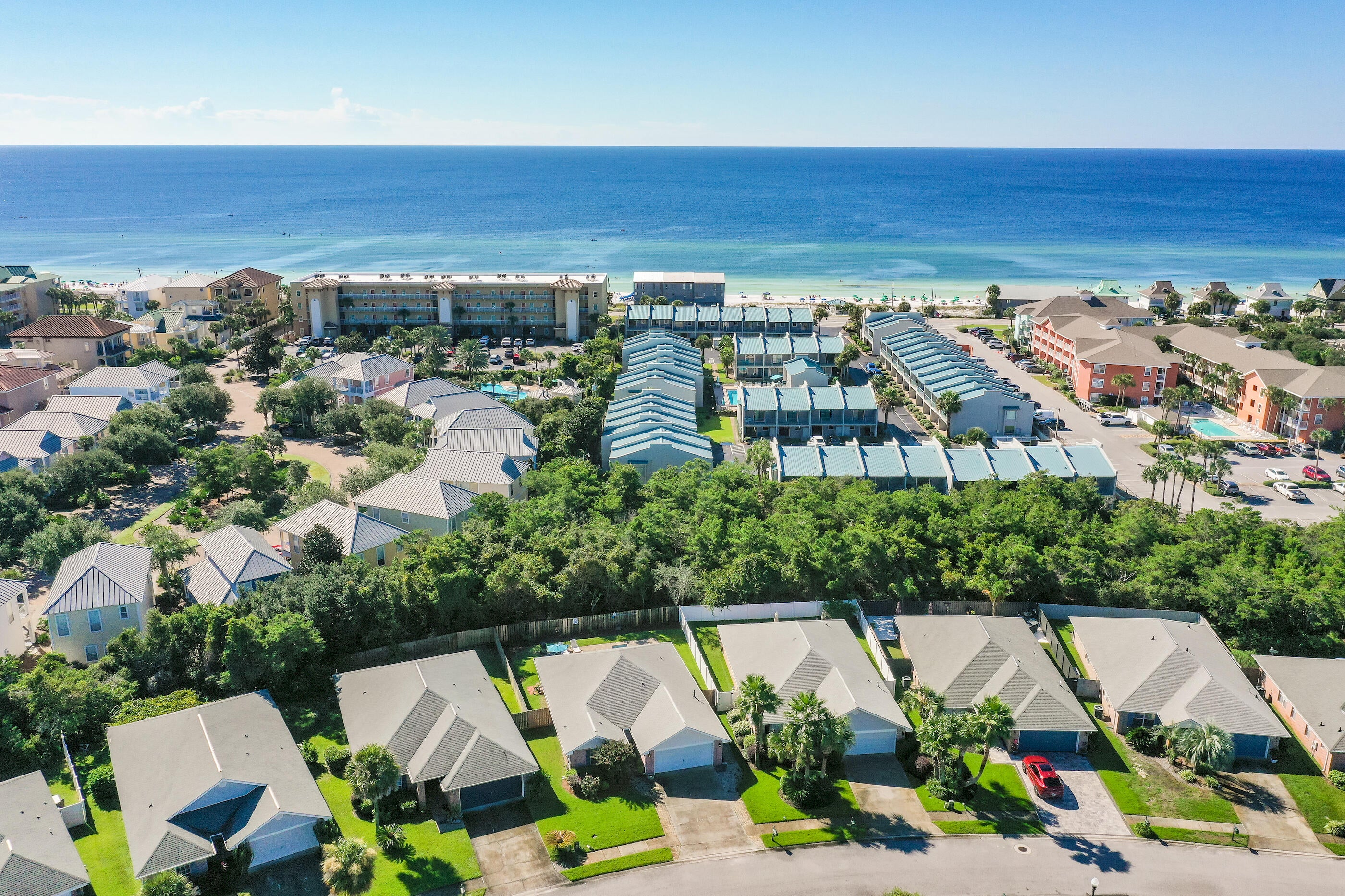 PARADISE RETREAT - Residential
