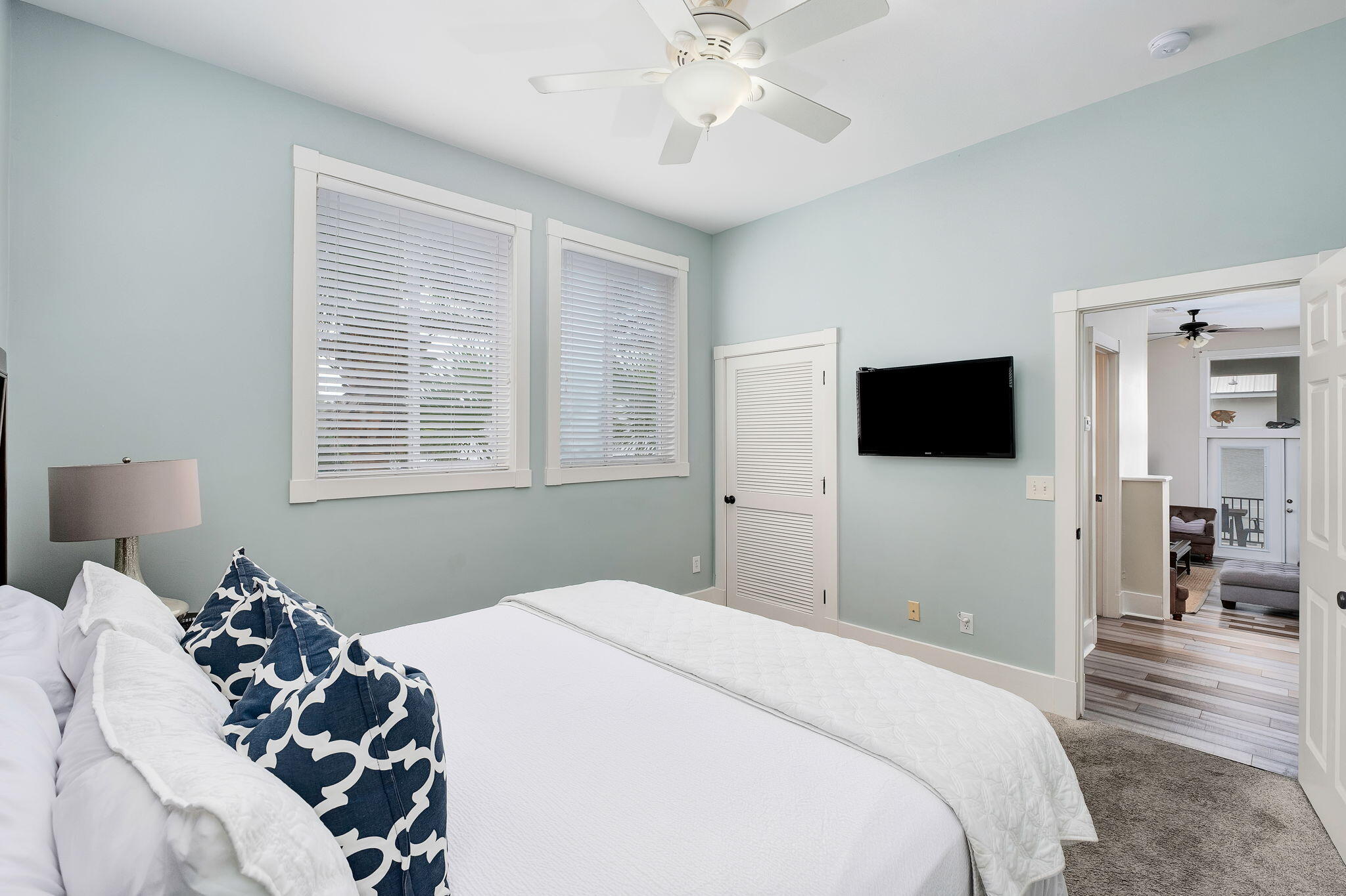 CLIFFS AT SEAGROVE THE - Residential