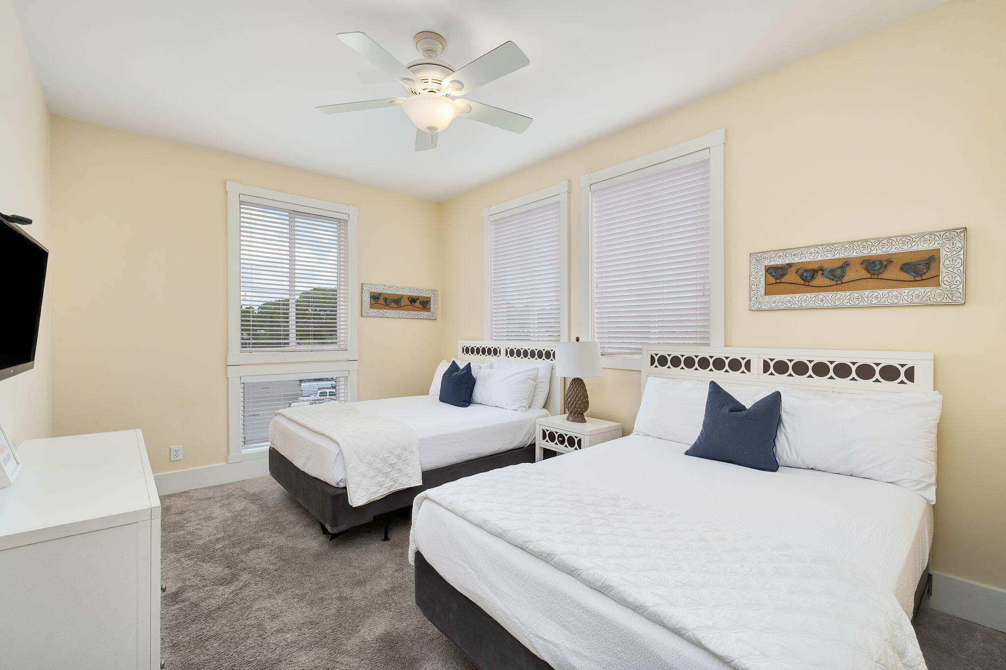 CLIFFS AT SEAGROVE THE - Residential