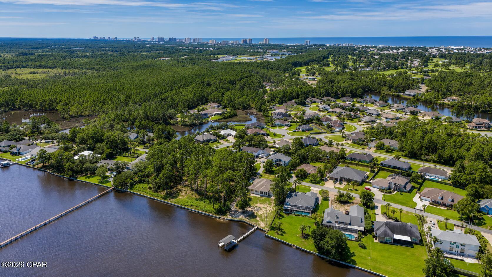 COLONY CLUB HARBOUR PH 1 - Residential