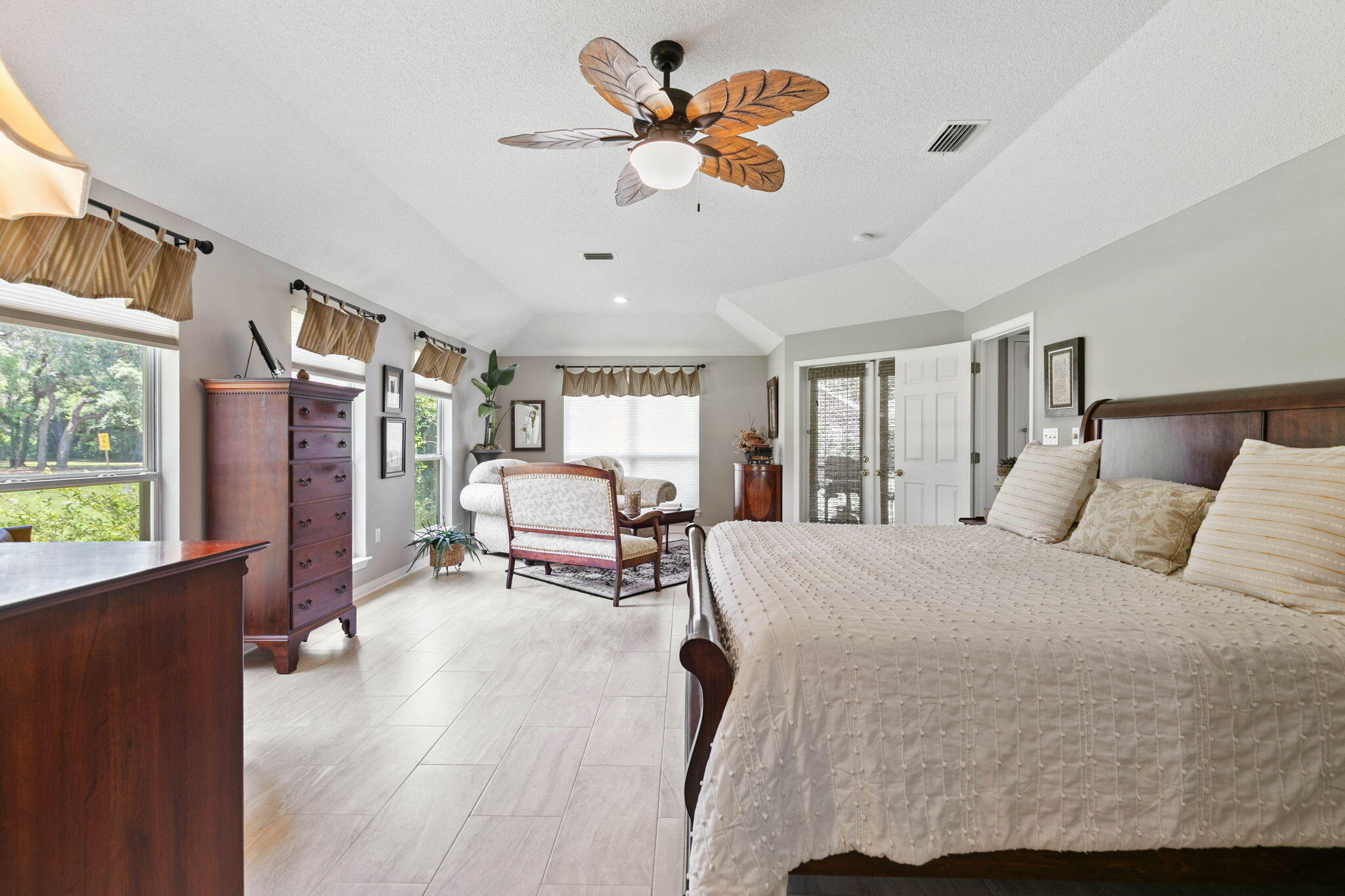 HIDDEN CREEK ESTATES AT HOLLEY BY THE SEA - Residential