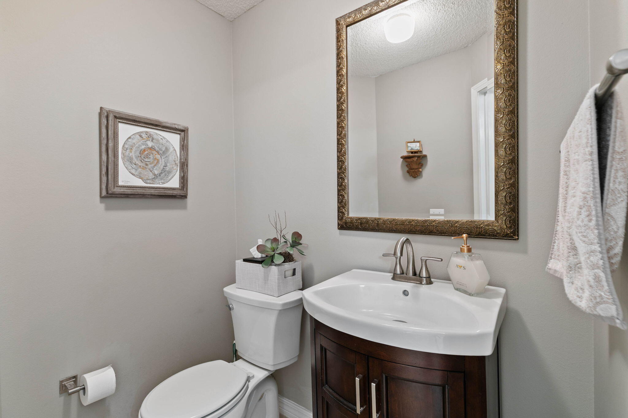 HIDDEN CREEK ESTATES AT HOLLEY BY THE SEA - Residential