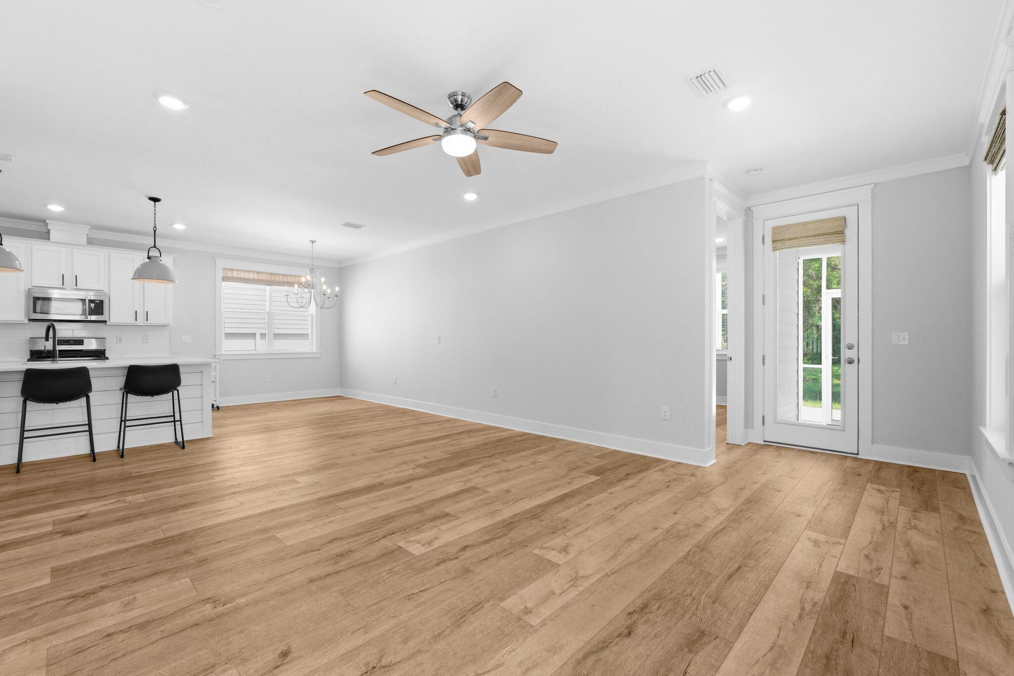 Daxton On The Bay - Residential