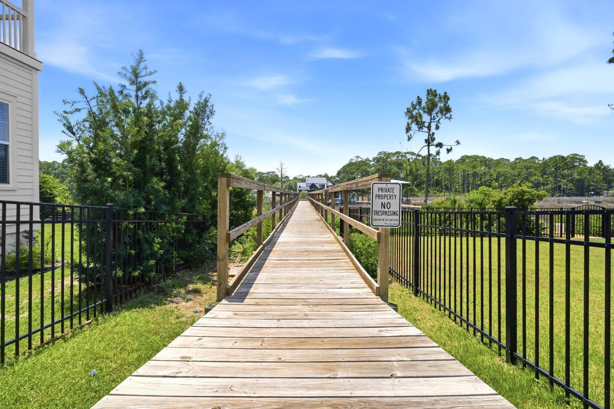 Daxton On The Bay - Residential