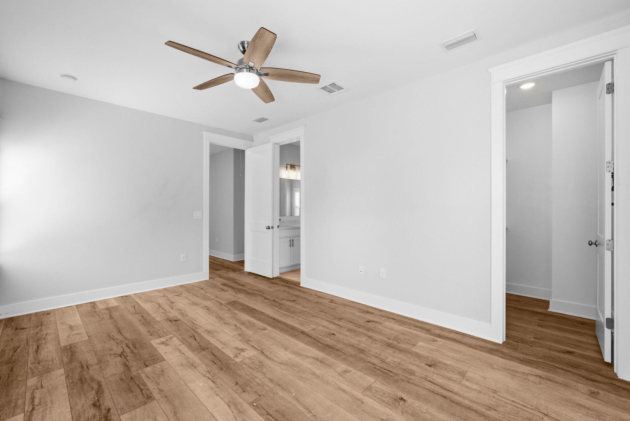 Daxton On The Bay - Residential