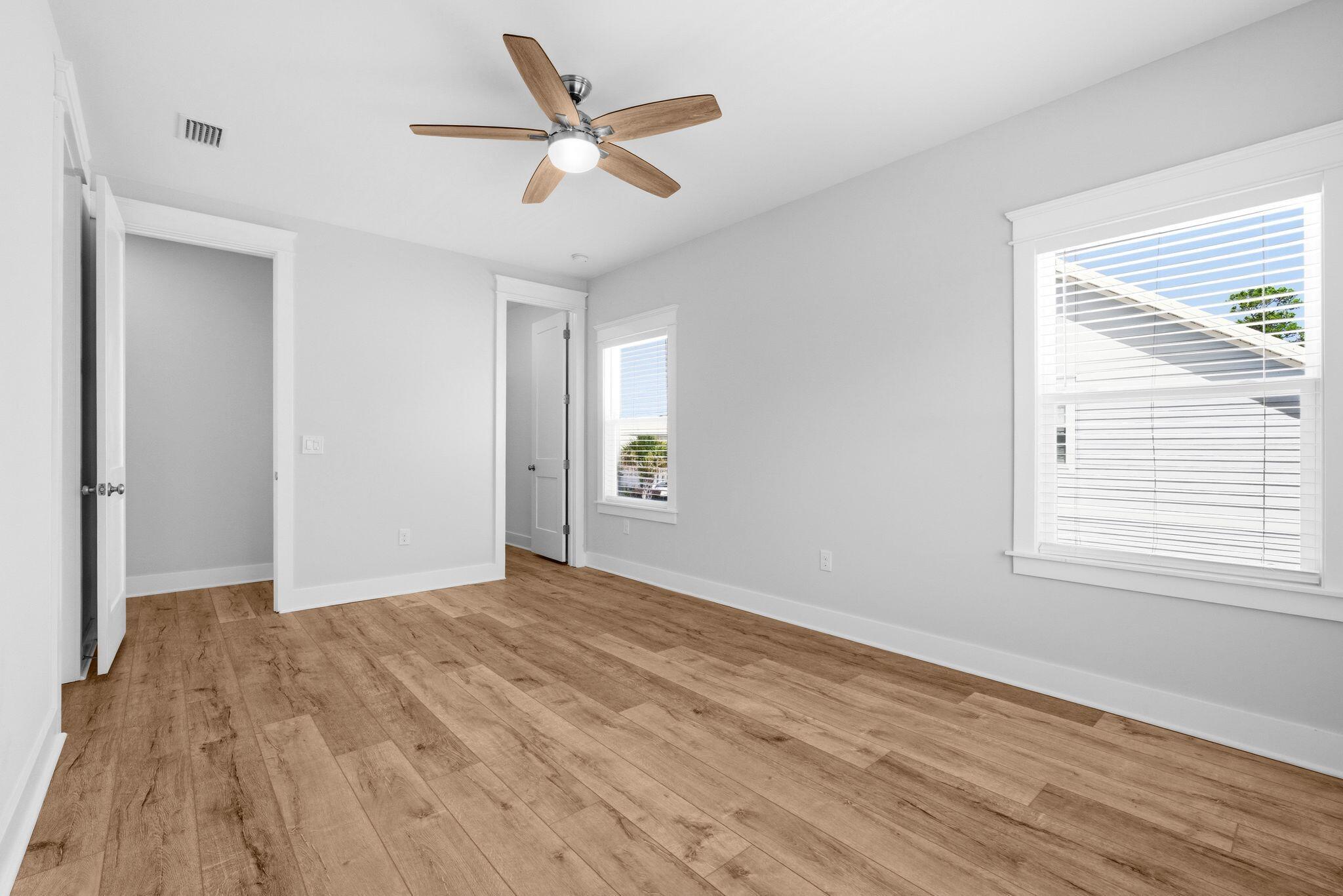 Daxton On The Bay - Residential