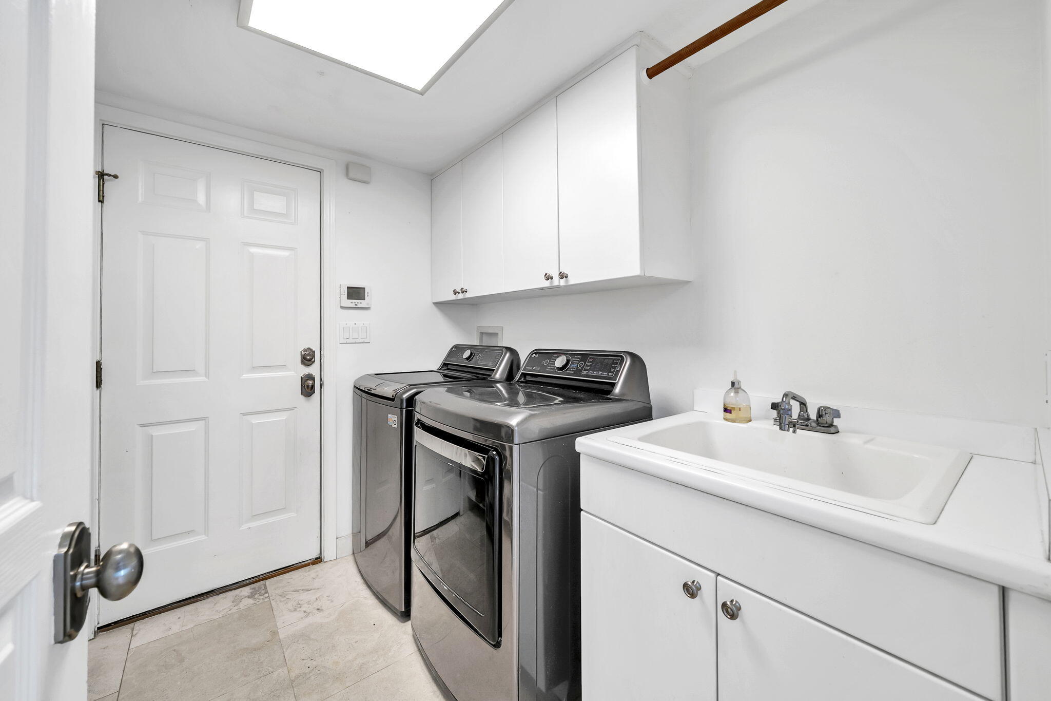 SUNSET BEACH ESTATES AT BLUEWATER BAY - Residential Lease