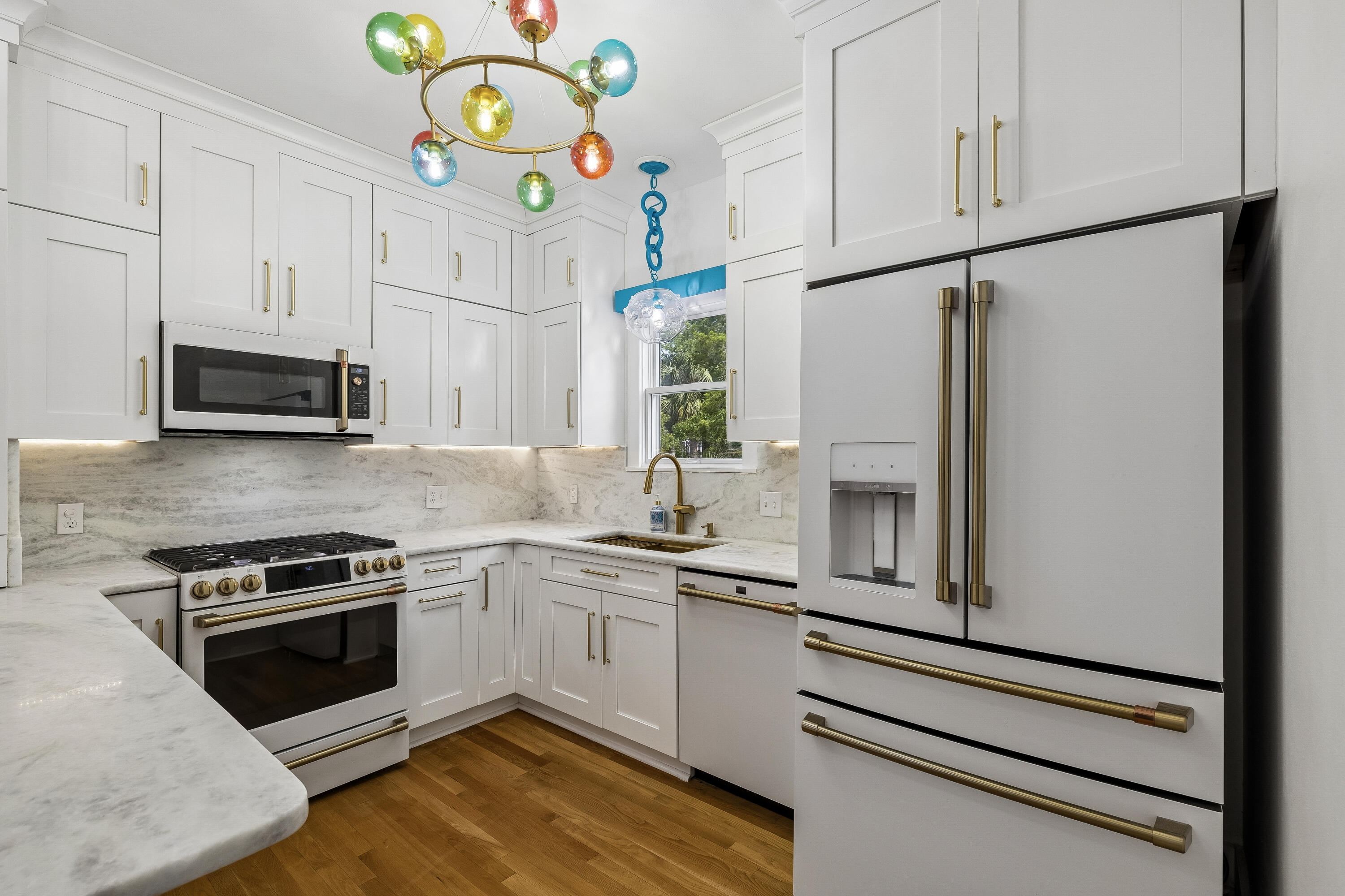 GROVE BY THE SEA - Residential