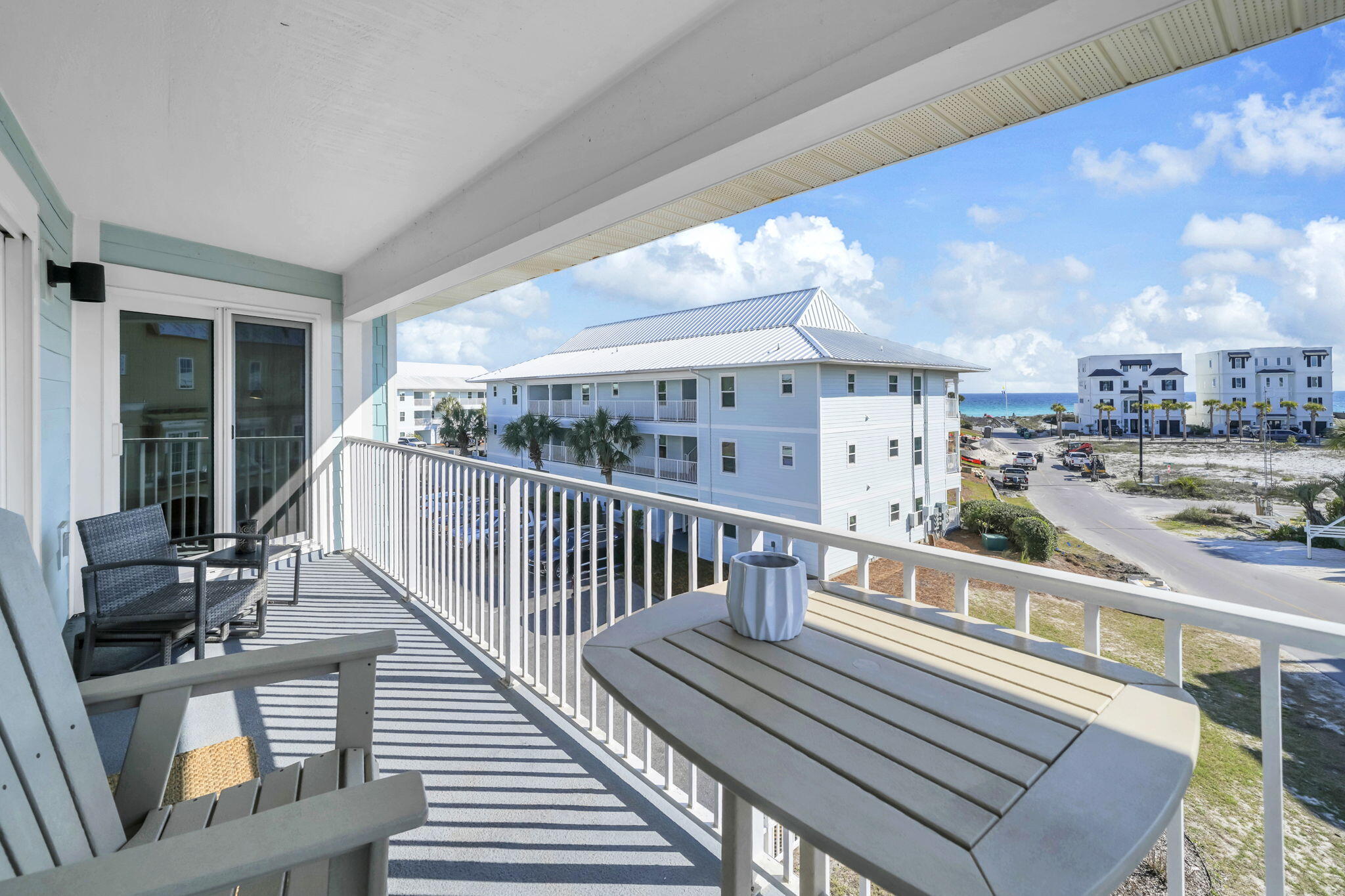 BEACHSIDE VILLAS CONDO - Residential